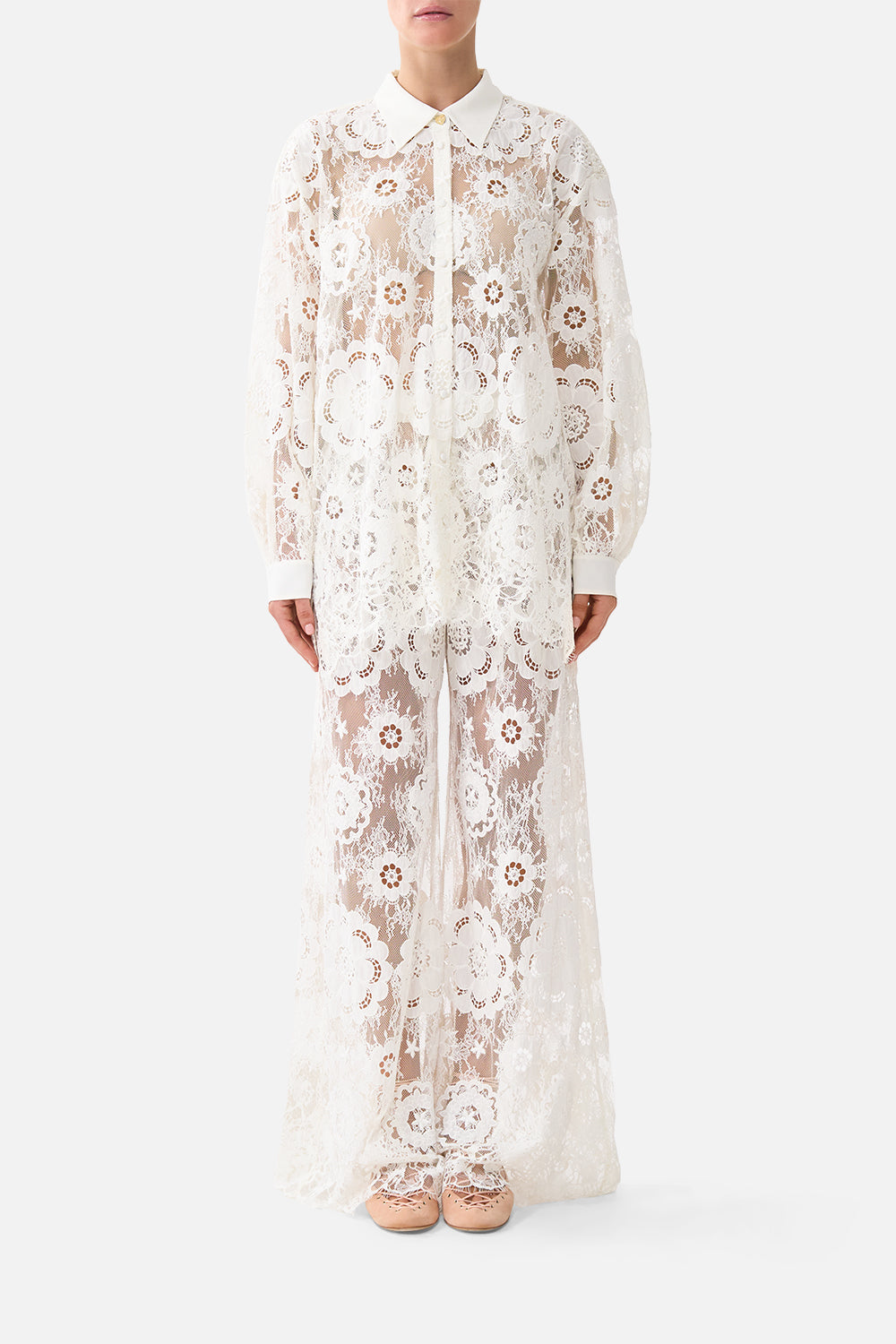 The CAMILLA STEPPED HEM SHIRT I LEFT MY HEART IN GRANADAI LEFT MY HEART IN GRANADA