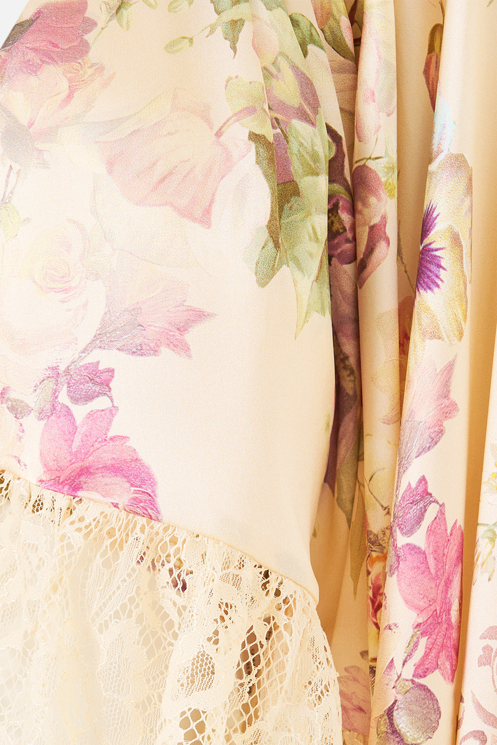 CROP RUFFLE TOP ADORNED IN ARANJUEZ