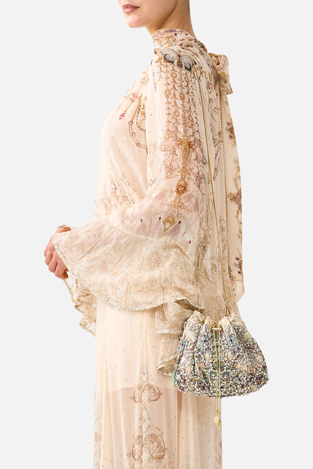 DRAWSTRING POUCH BAG WITH CHAIN STRAP A MEETING OF MASTERPIECES
