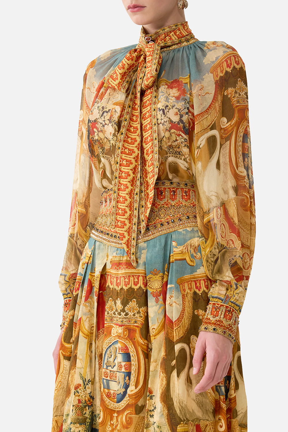 The CAMILLA Detachable Pussy Bow Raglan Blouse in our Lifeís Rich Tapestry print.