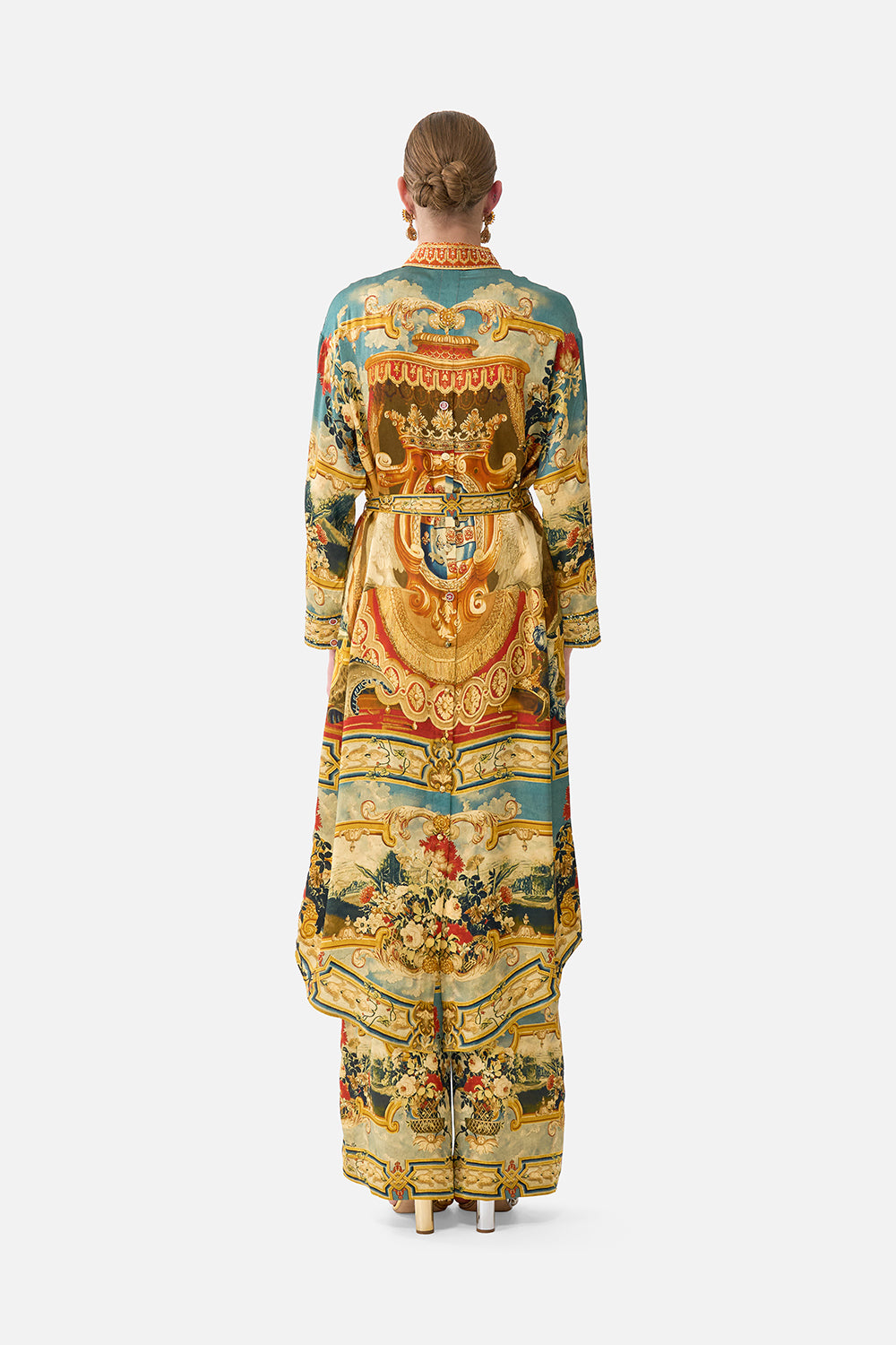 The CAMILLA Shirt Dress With Back Button Detail in our Lifeís Rich Tapestry print.