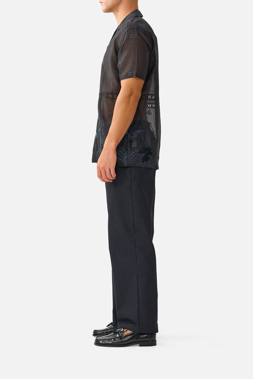 The CAMILLA RELAXED FIT SHORT SLEEVE CAMP COLLARED SHIRT PALACE ZOOLOGY