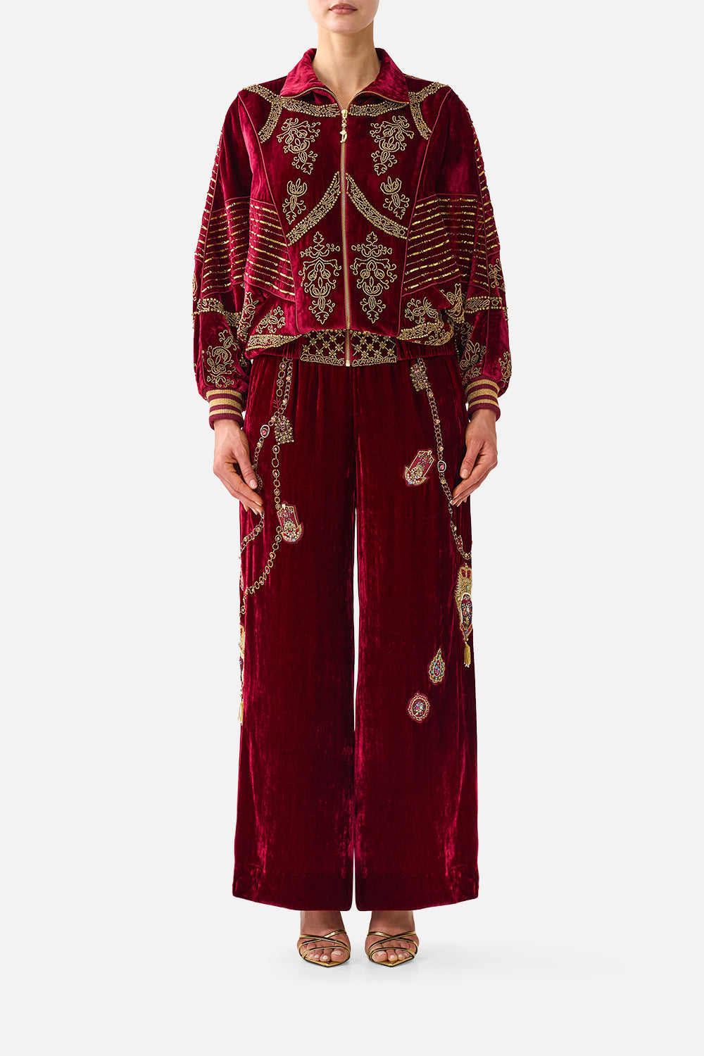 VELVET RELAXED TRACK PANT WITH SIDE PANEL CALL ME A CARRIAGE