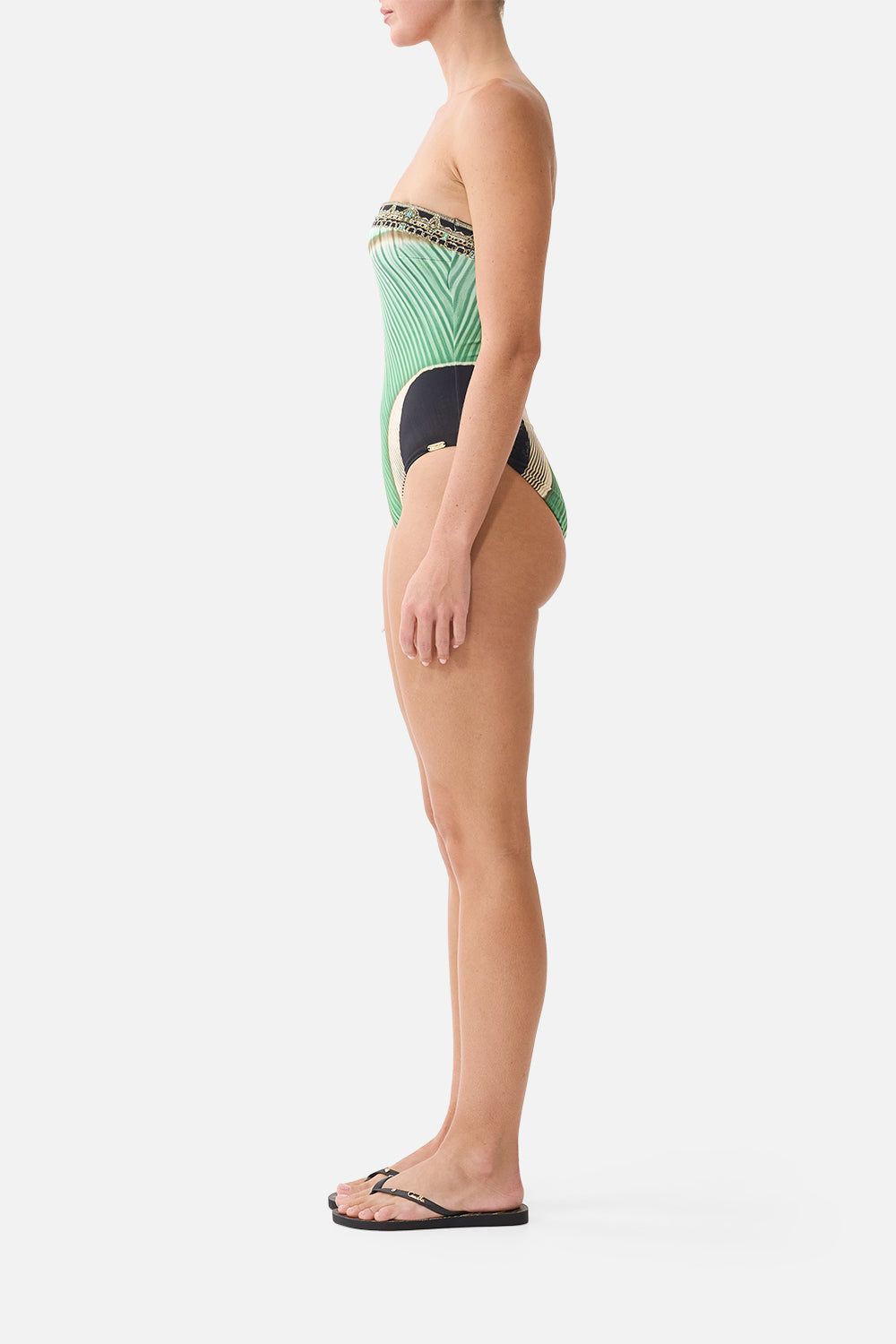 BANDEAU ONE PIECE W REMOVABLE STRAPS A WINK TO THE WILD