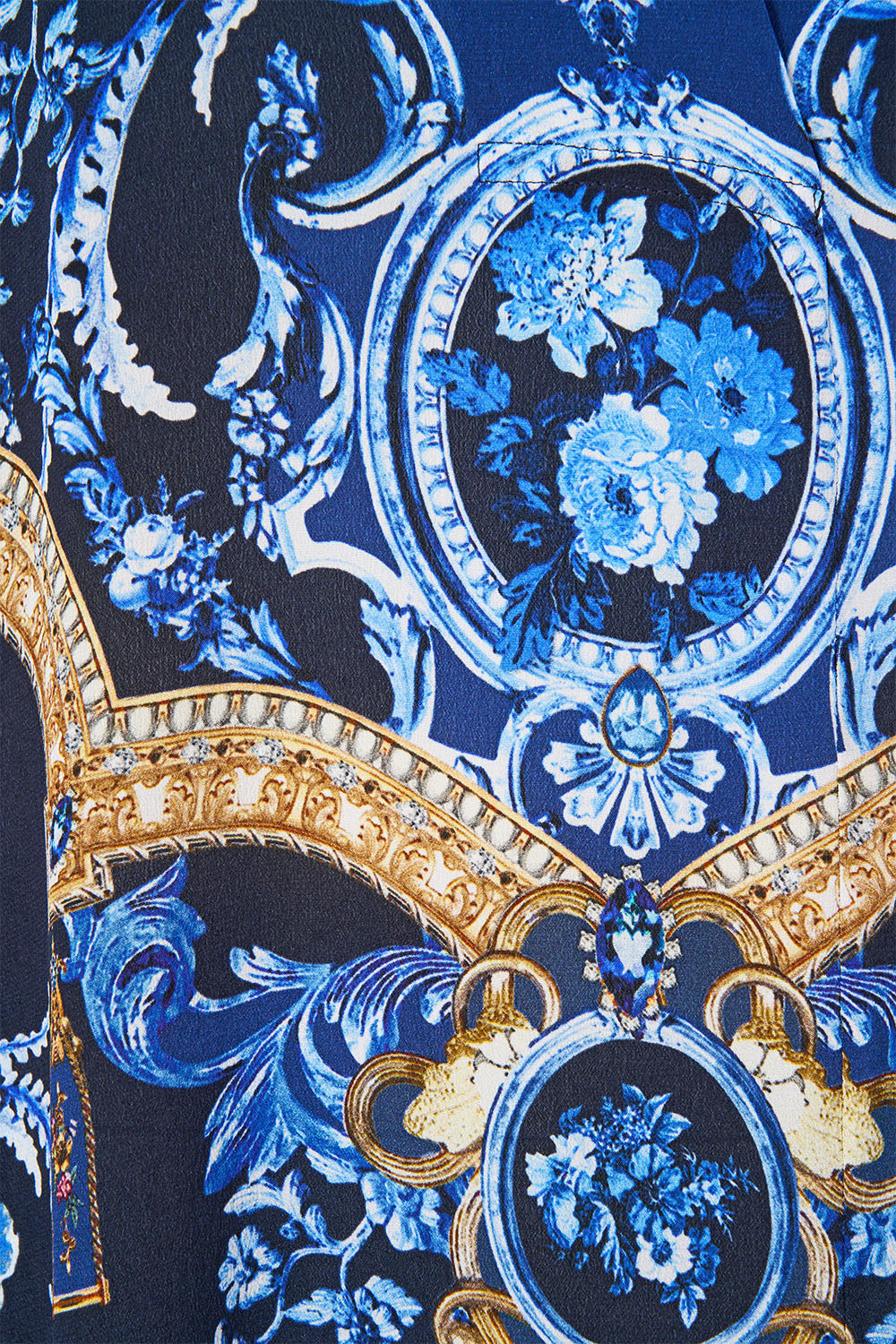 WING COLLAR KAFTAN SWEET SACRÉ BLEU