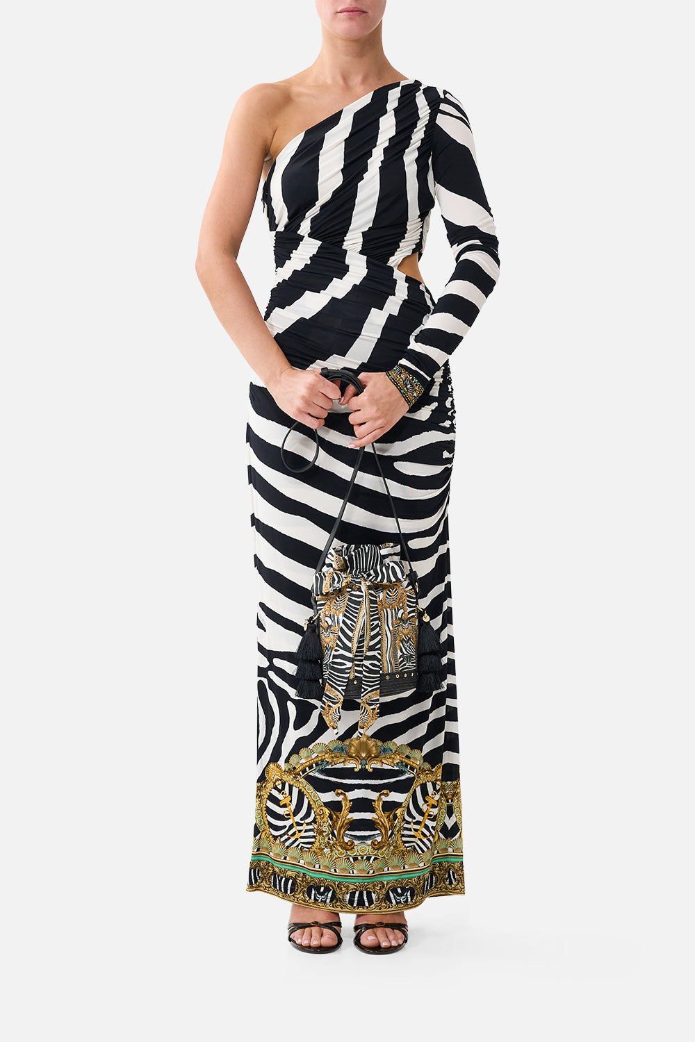 TIE TOP BUCKET BAG WITH TASSELS ZIG ZAG ZOO
