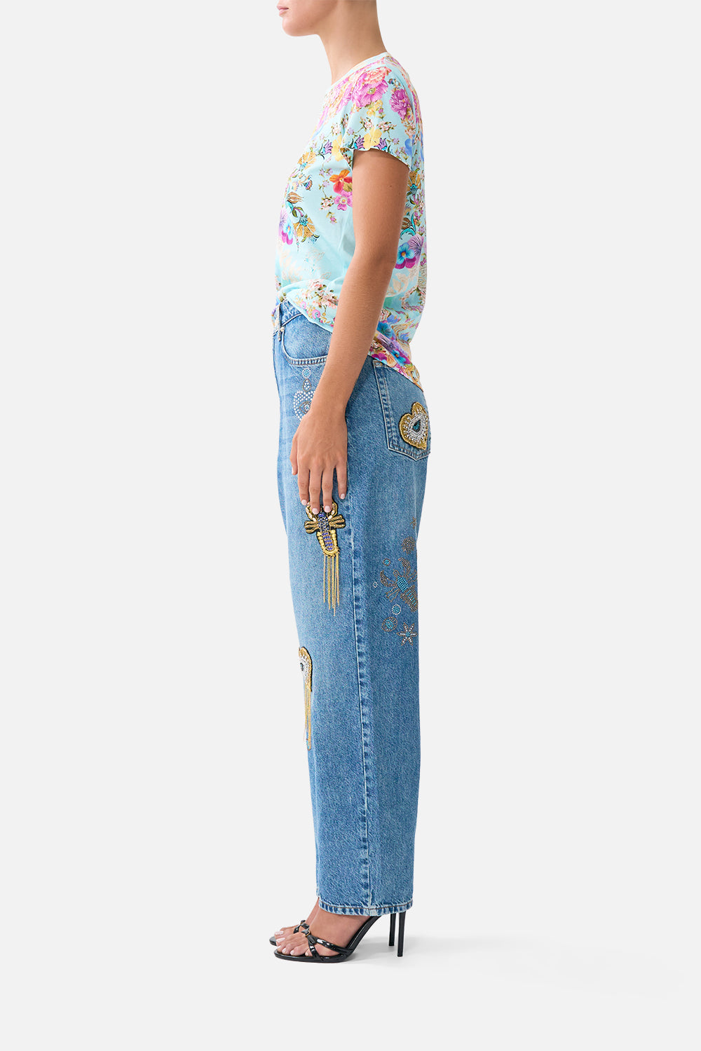 SLIM FIT ROUND NECK T-SHIRT BAZAAR BLOOMS