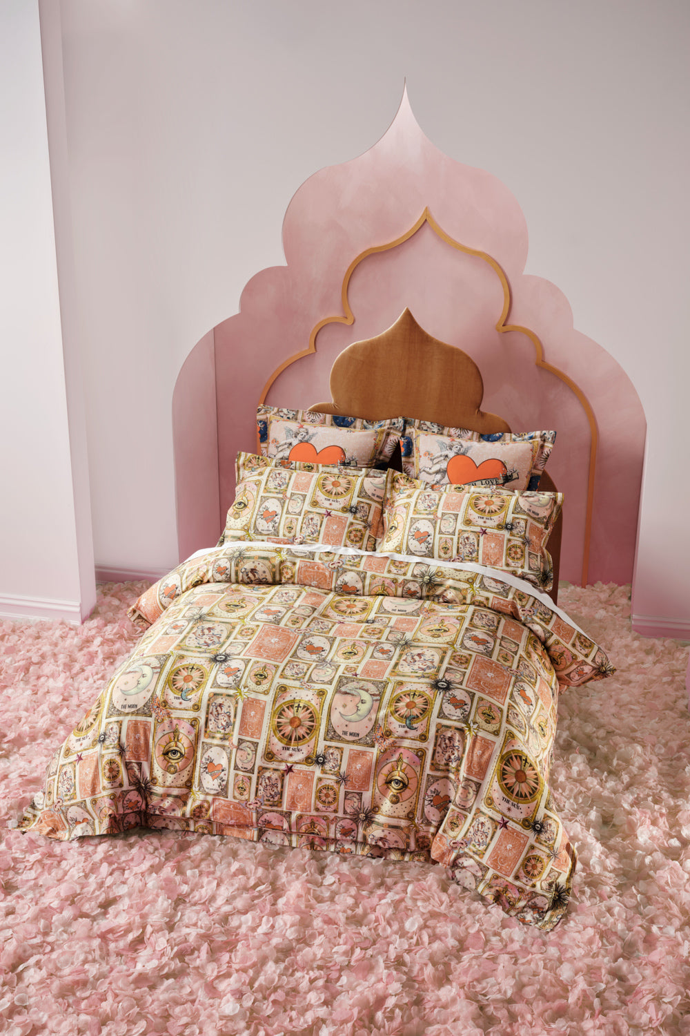 The CAMILLA QUILT COVER SET HOUSE OF HOROSCOPES
