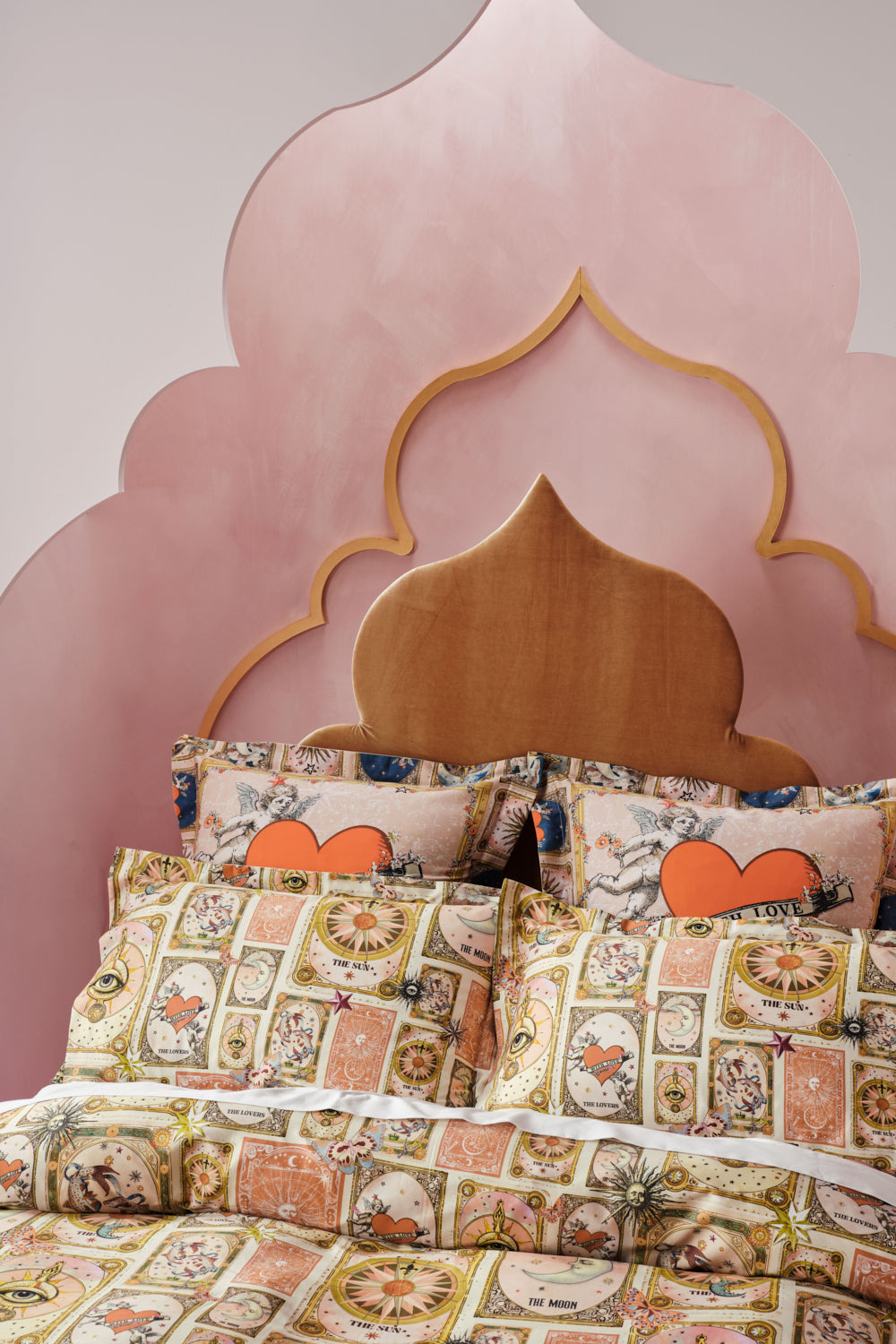 The CAMILLA QUILT COVER SET HOUSE OF HOROSCOPES