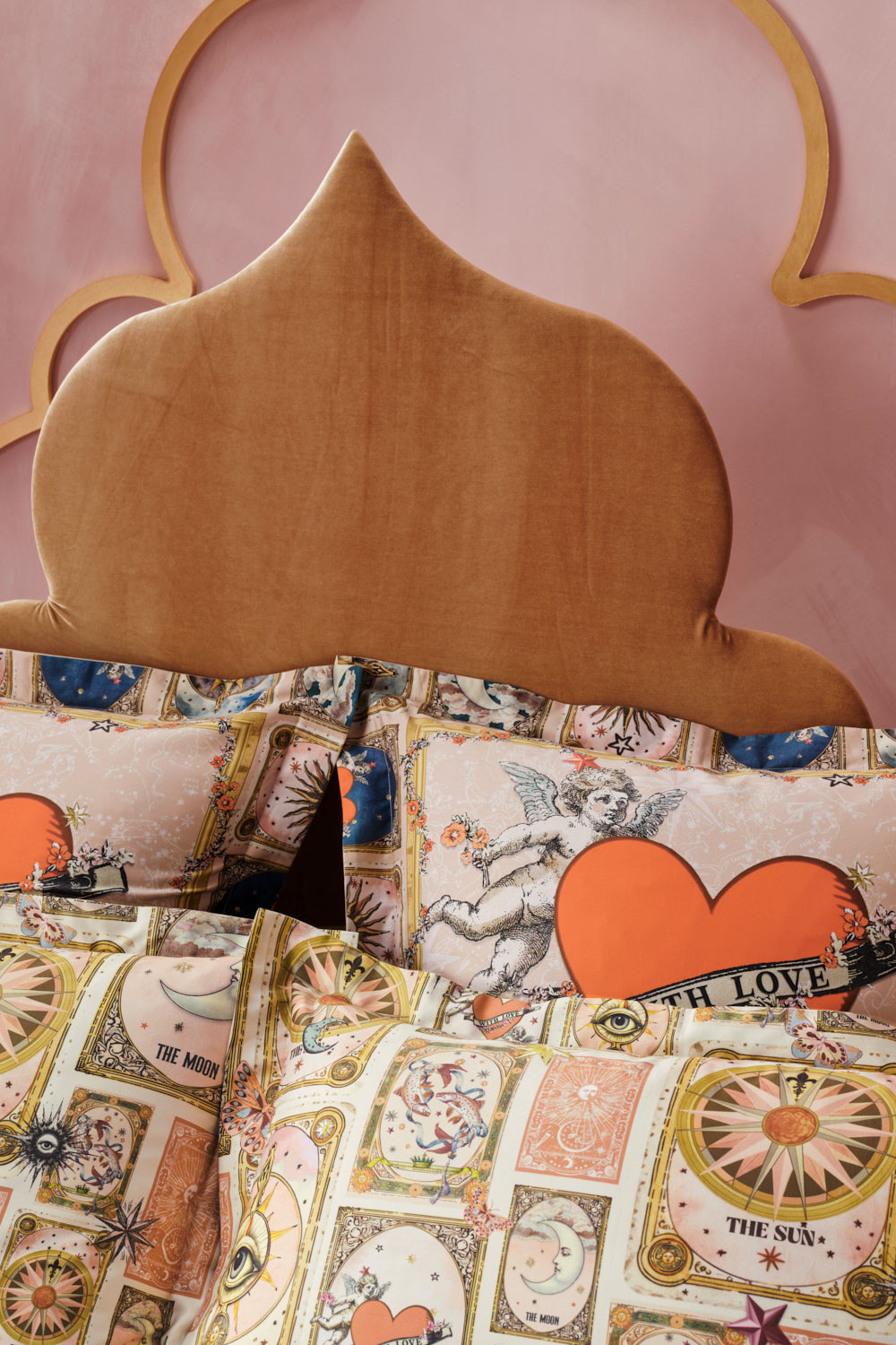 The CAMILLA QUILT COVER SET HOUSE OF HOROSCOPES