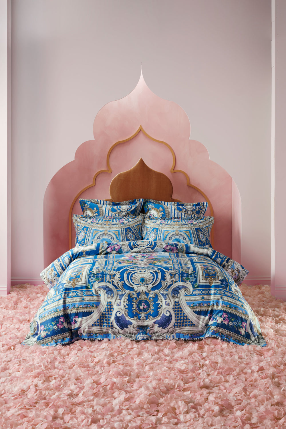 The CAMILLA QUILT COVER SET OTTOMAN OPULENCEOTTOMAN OPULENCE