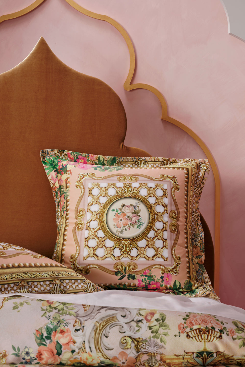 EUROPEAN PILLOWCASE TWILIGHT IN ISTANBUL