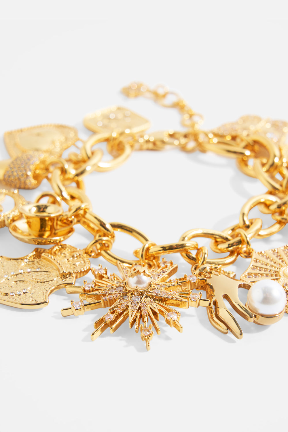 The CAMILLA PALAIS AETHERIA CHARM BRACELET GOLD