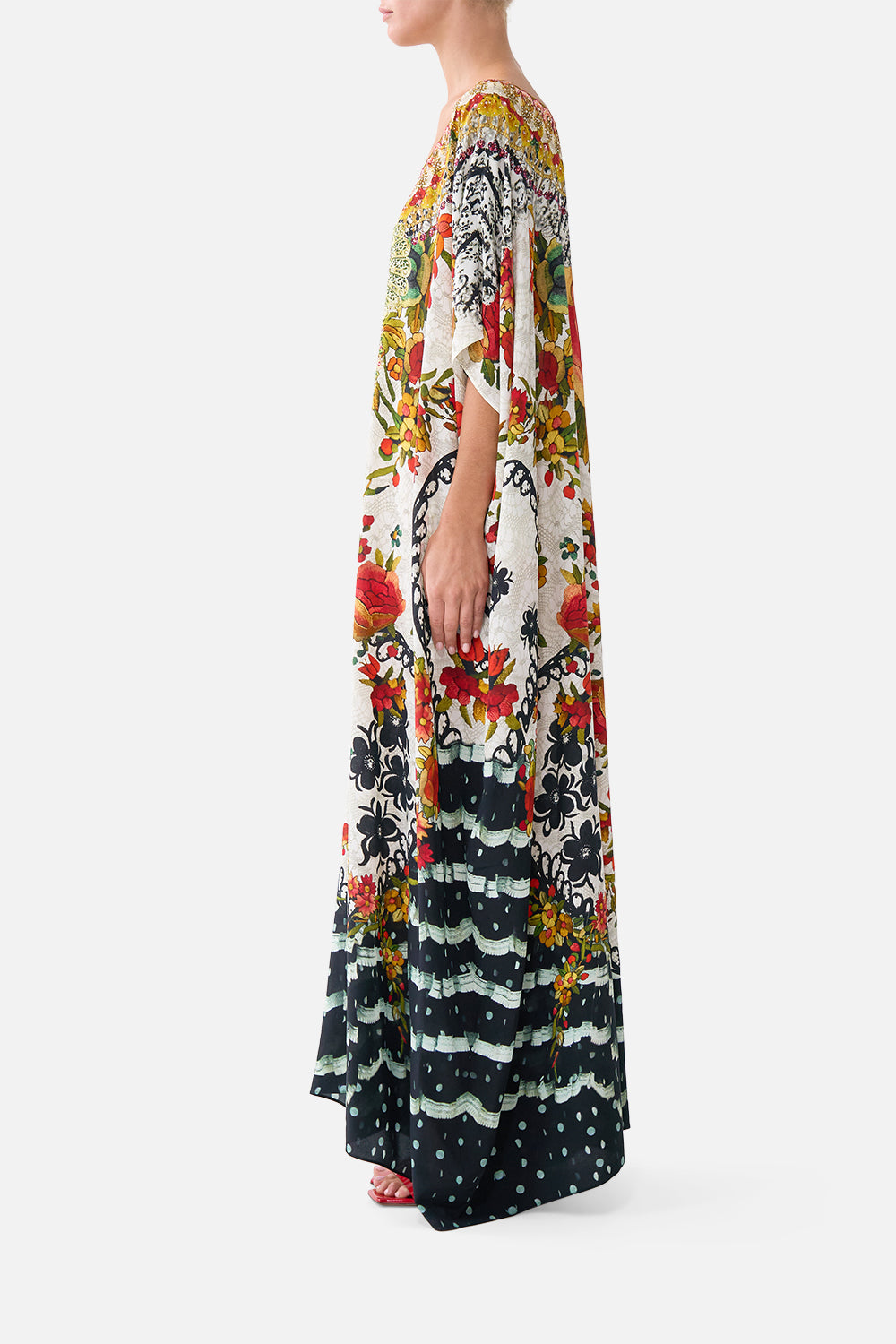The CAMILLA ROUND NECK KAFTAN LA ROSA
