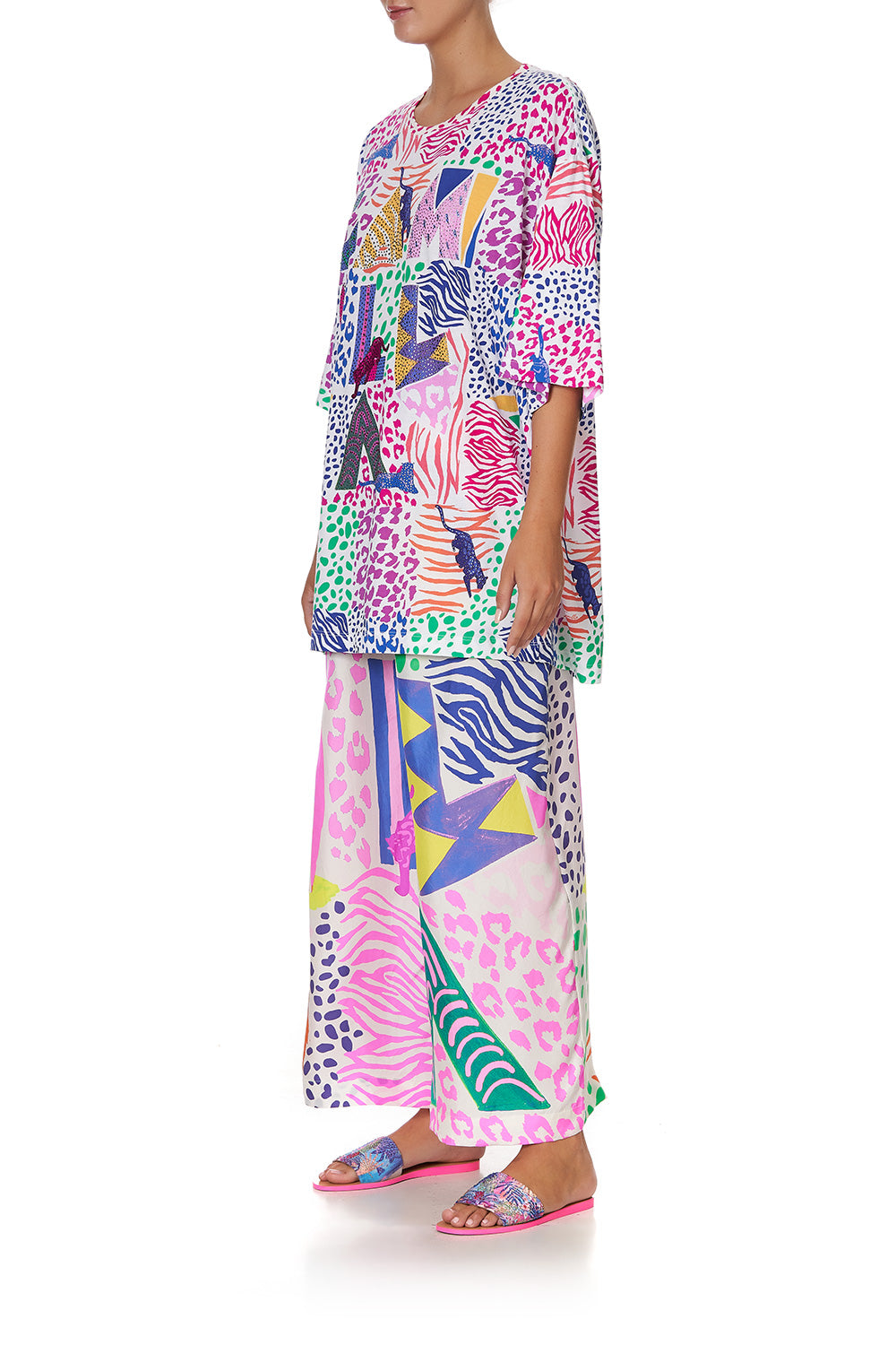 SUPER OVERSIZED TEE BONZA BABE