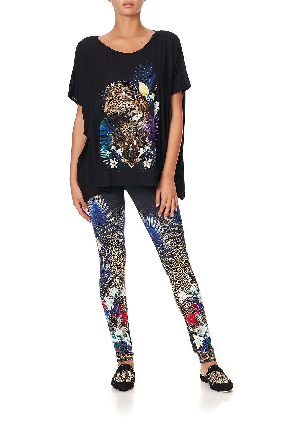 LOOSE FIT ROUND NECK TEE RAINBOW ROOM