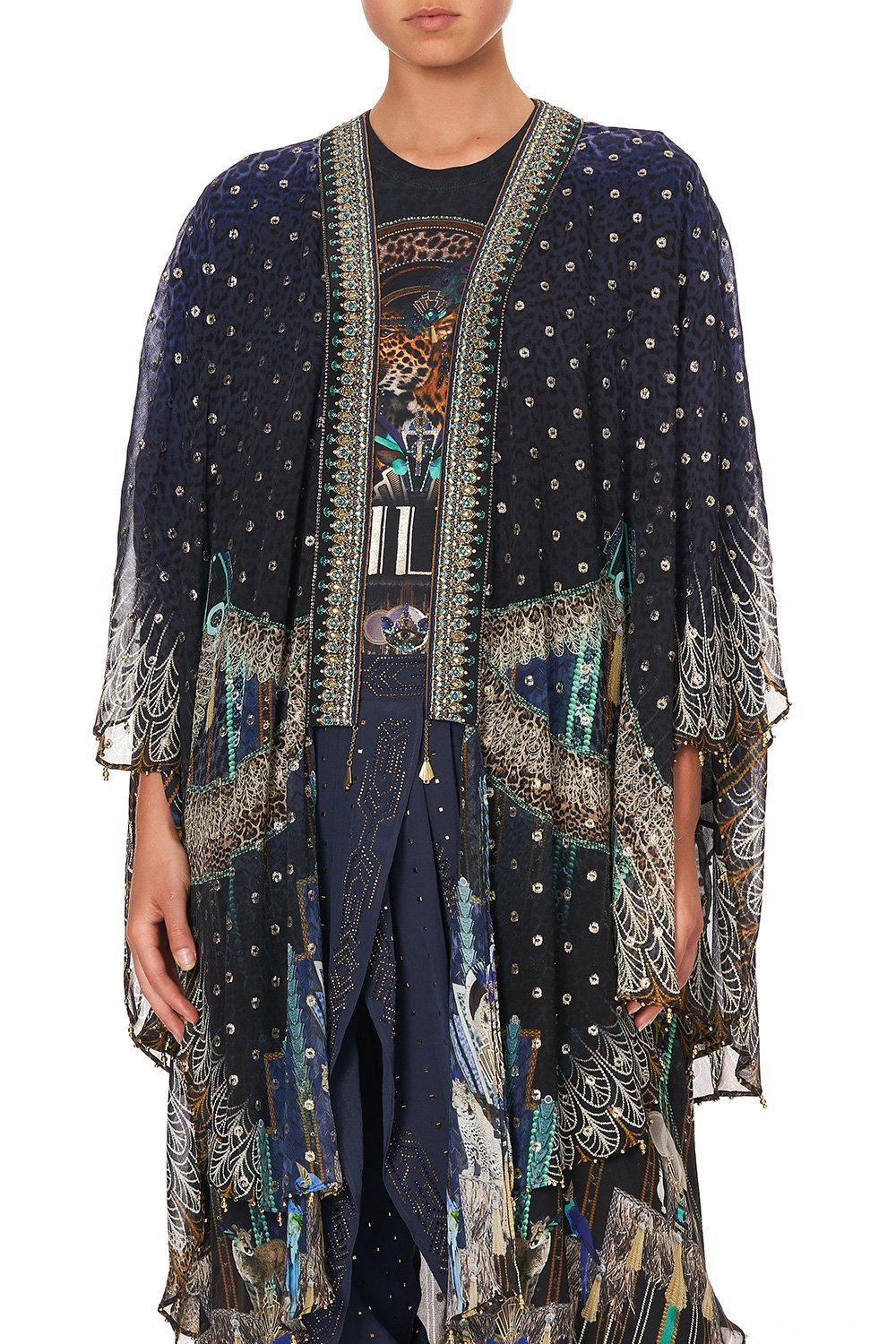 SCALLOPED EDGE LAYER DRIPPING IN DECO