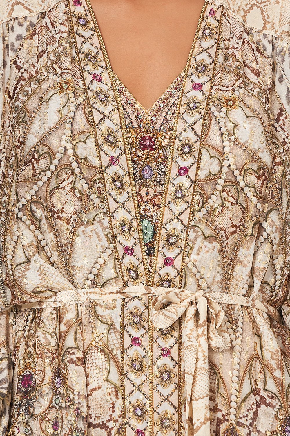 GATHER DETAIL LAYER ALL IS NOUVEAU