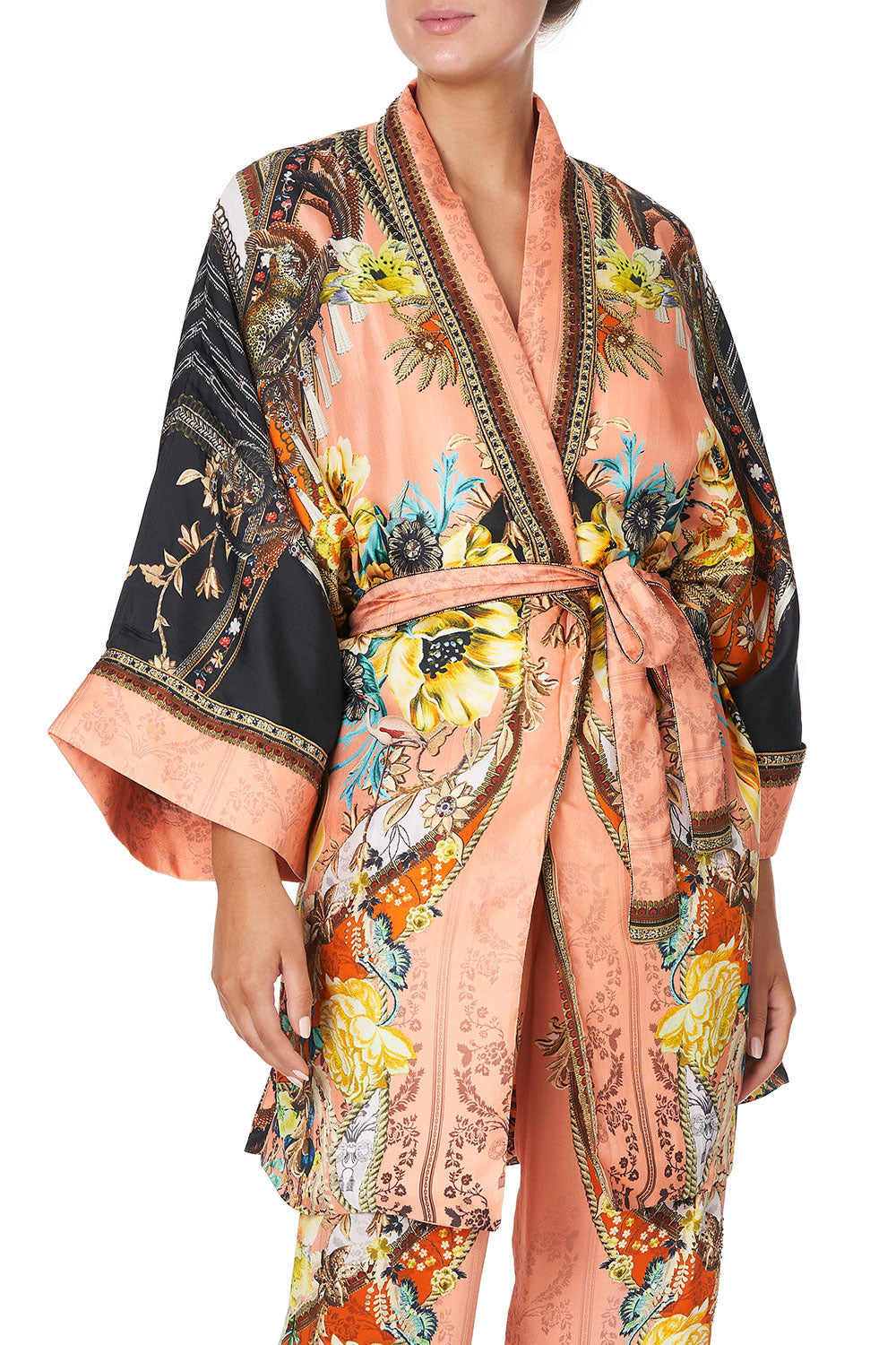 ROBE WITH NARROW COLLAR WATCH THE THRONE