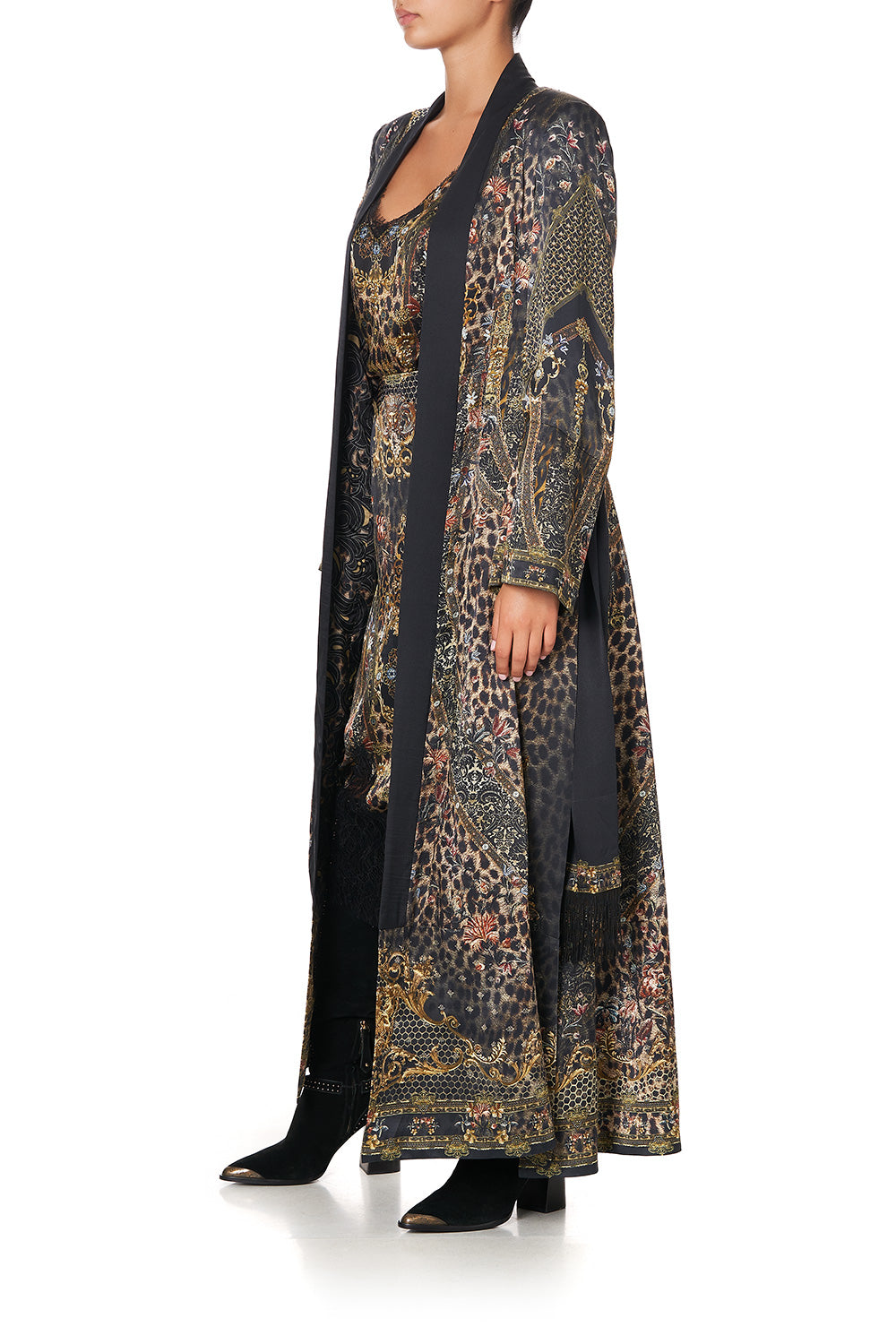 KIMONO COAT WITH SPLITS ABINGDON PALACE