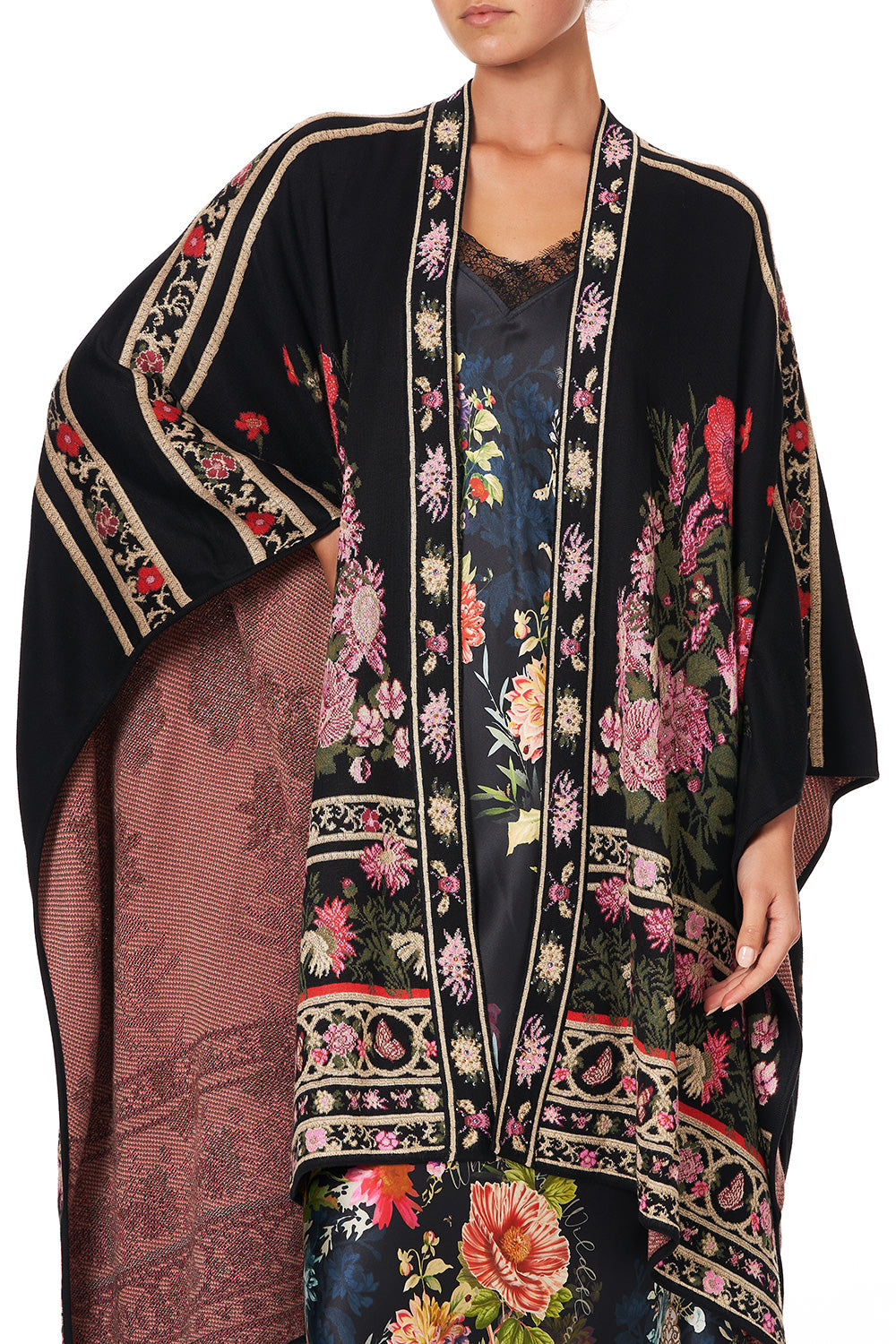 THROW OVER HAMPTON HIVE