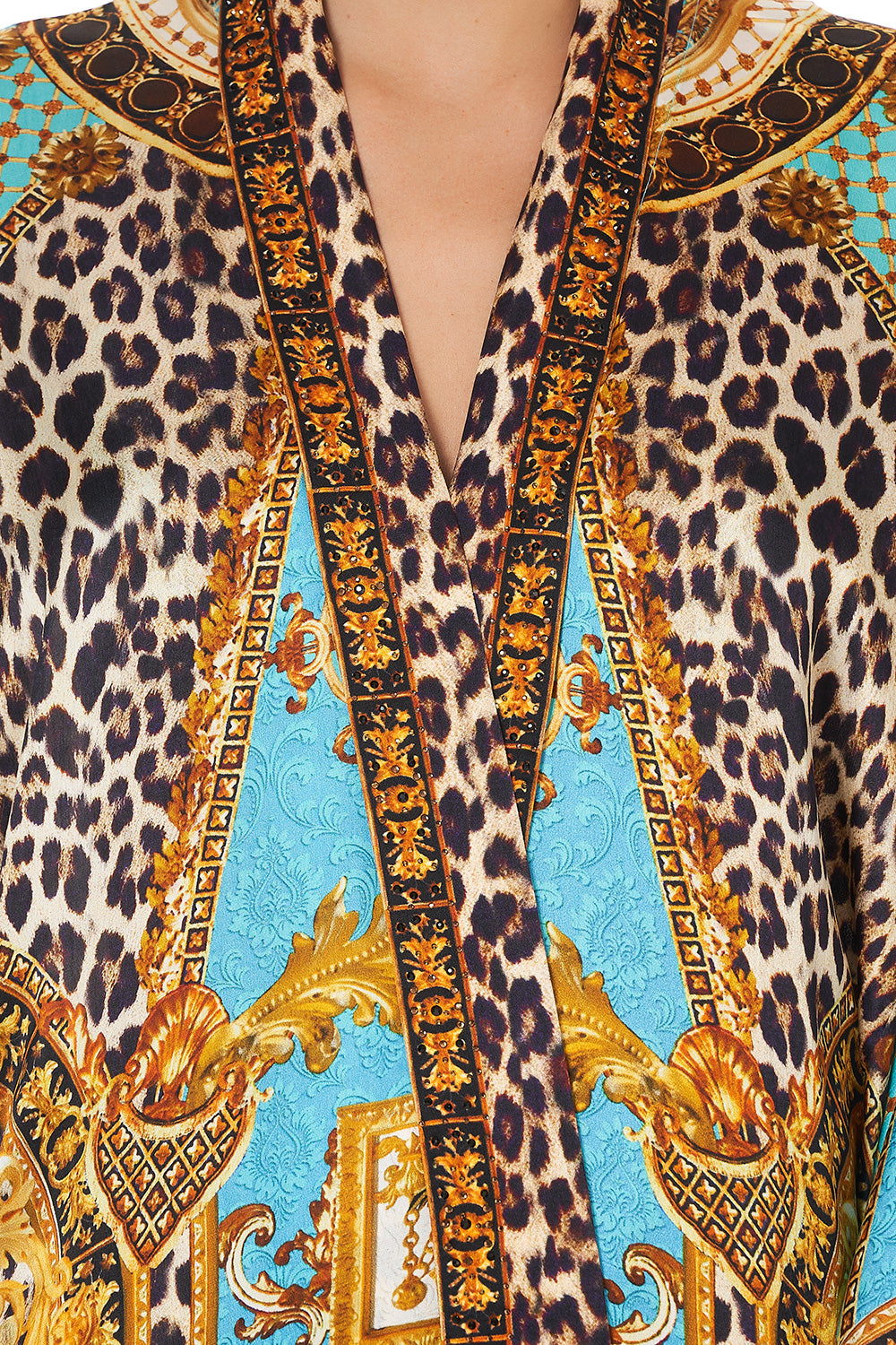 KIMONO COAT DRIPPING IN DECADENCE