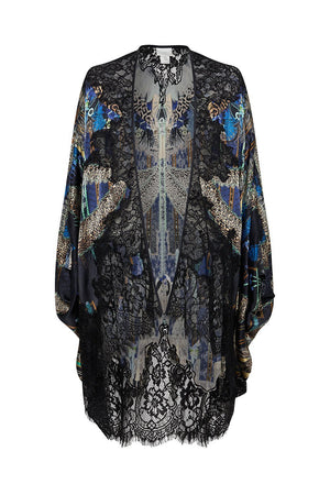 OPEN FRONT CAPE WITH LACE DRIPPING IN DECO