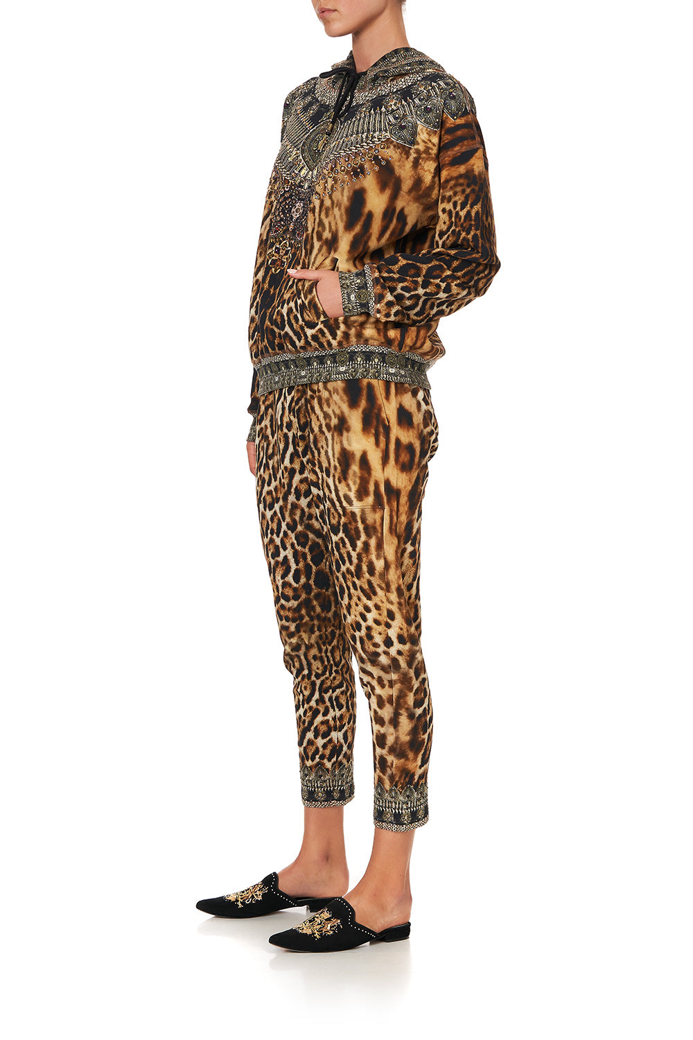 HOODIE WITH SIDE POCKETS RULER OF THE UNDERWORLD