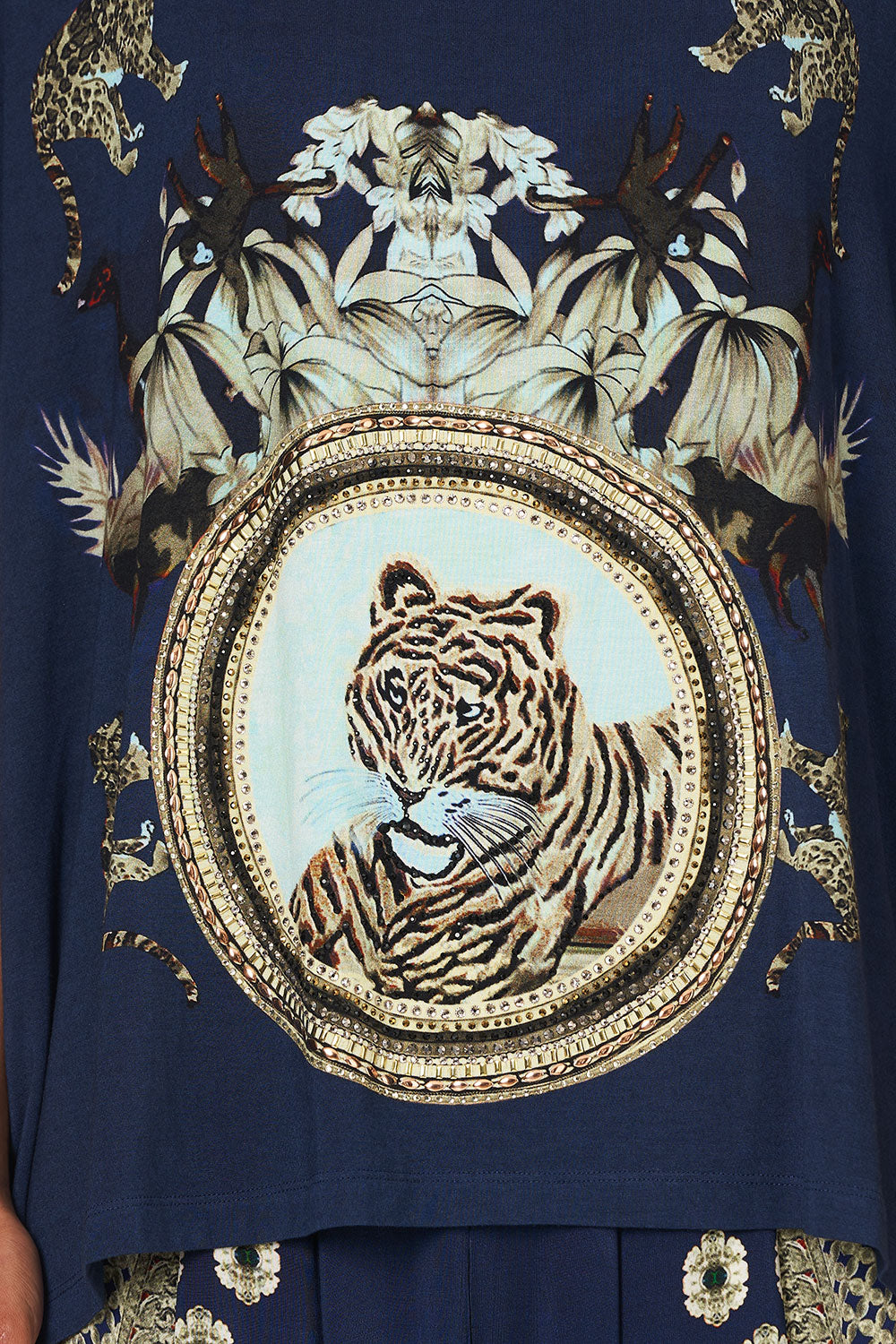 LOOSE FIT ROUND NECK TEE A LITTLE PAST TWILIGHT