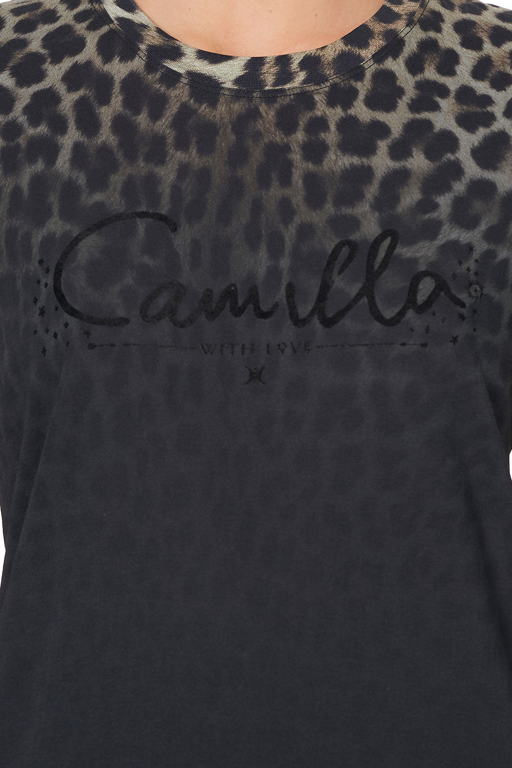 SLIM FIT ROUND NECK T-SHIRT LOGO CAPSULE