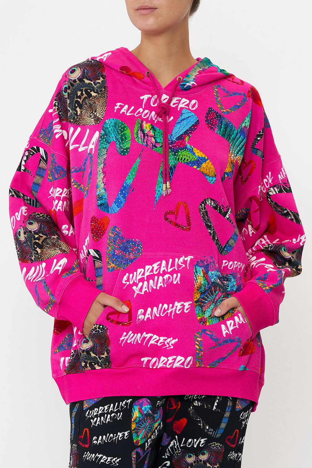 OVERSIZE BOYFRIEND HOODIE WRITINGS ON THE WALL