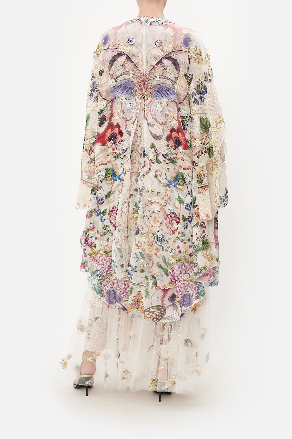 SCALLOPED EDGE LAYER QUEENS BEE HIVE