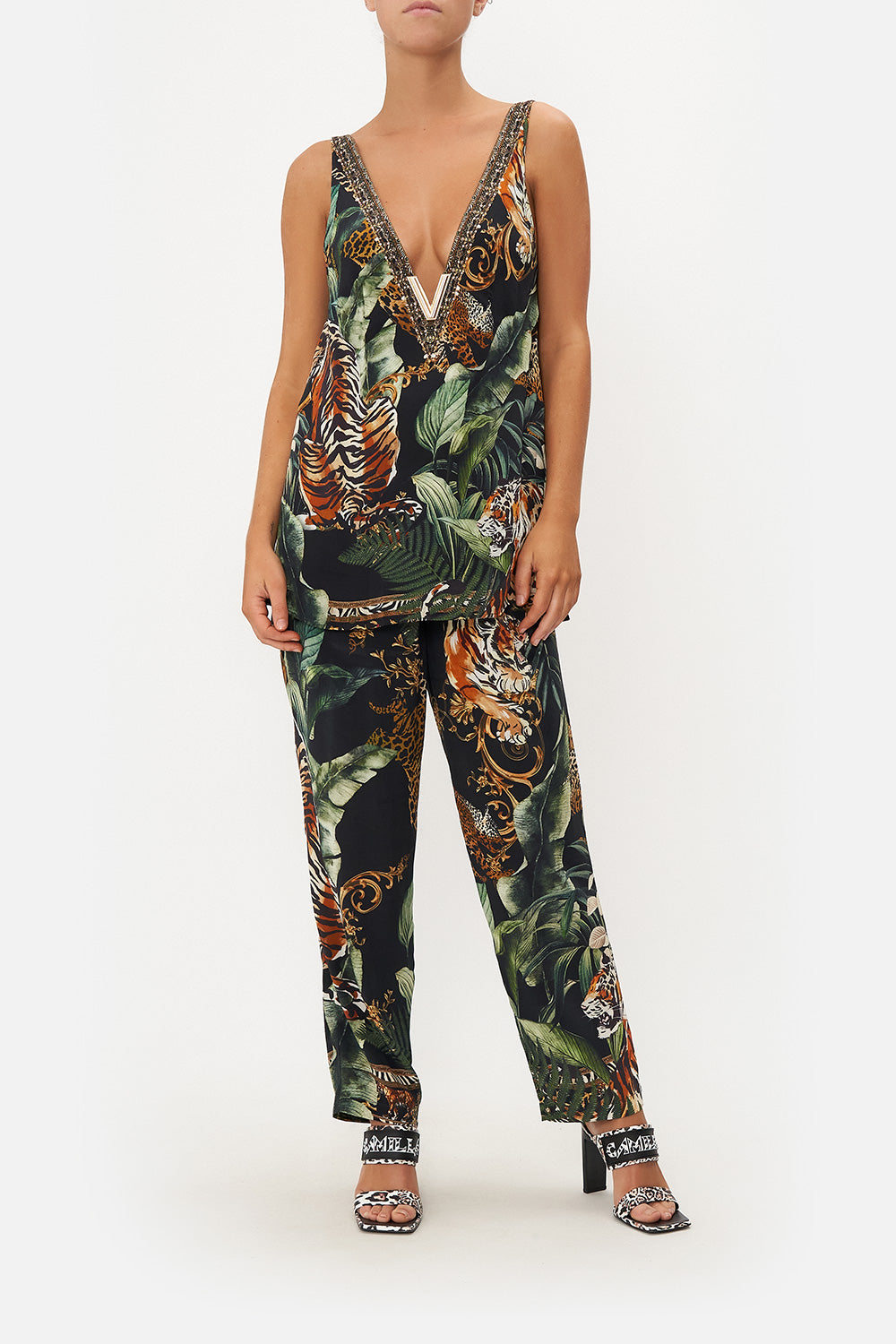 DEEP V-NECK TANK EASY TIGER