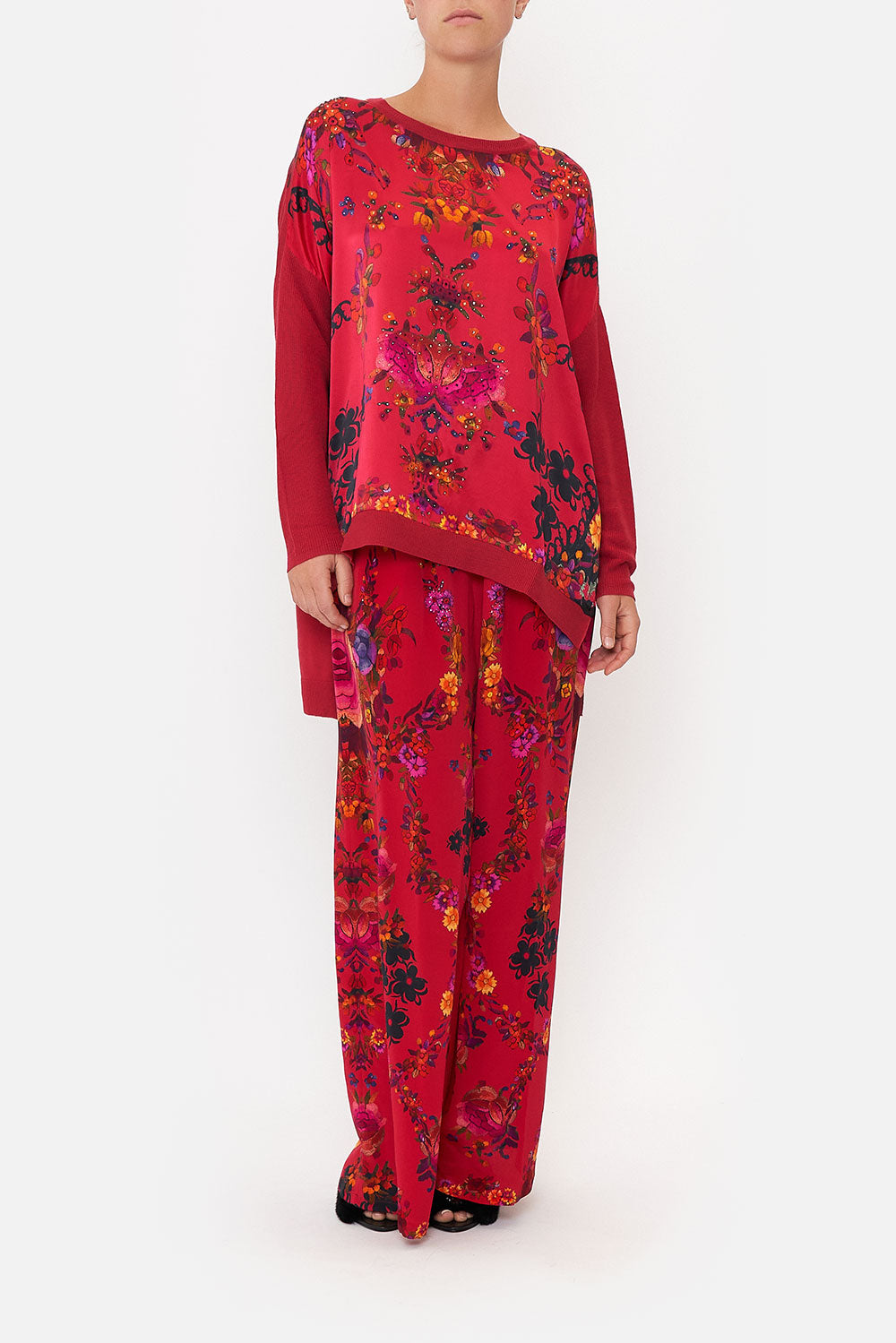 DROP SHOULDER BOX KNIT VIEW FROM THE VEIL