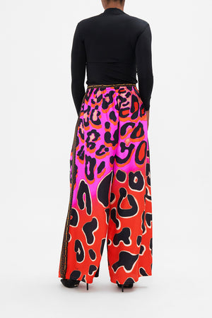 WIDE LEG TROUSER WITH FRONT POCKETS ALWAYS CHANGE YOUR SPOTS