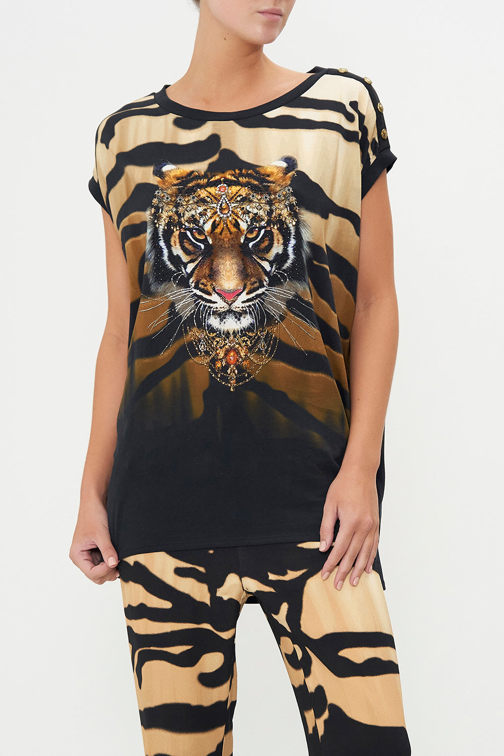 EXTENDED SLEEVE TEE WITH BUTTONS TAME MY TIGER
