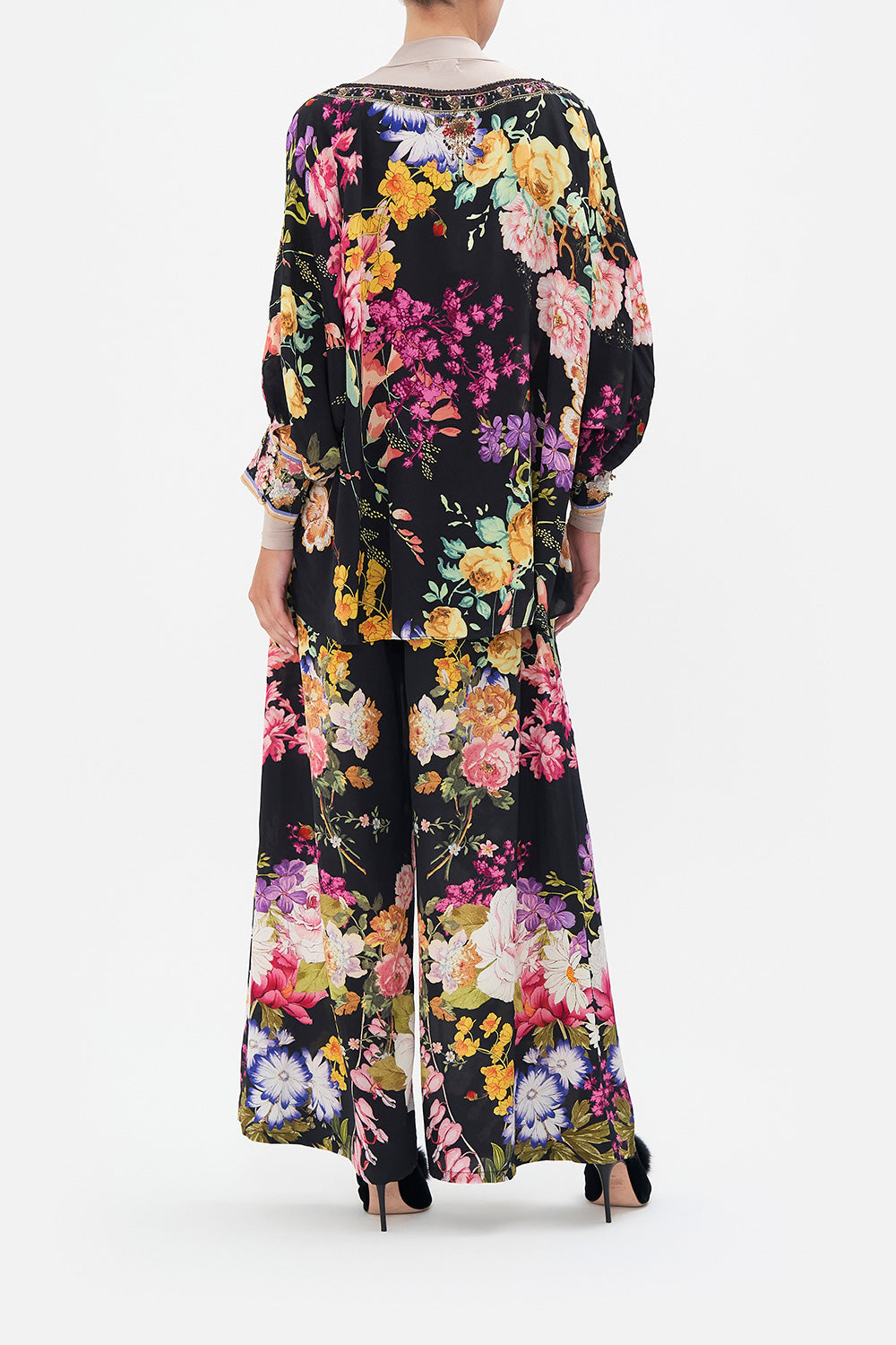 RAGLAN SLEEVE BUTTON UP TOP LIBERTINE LADY