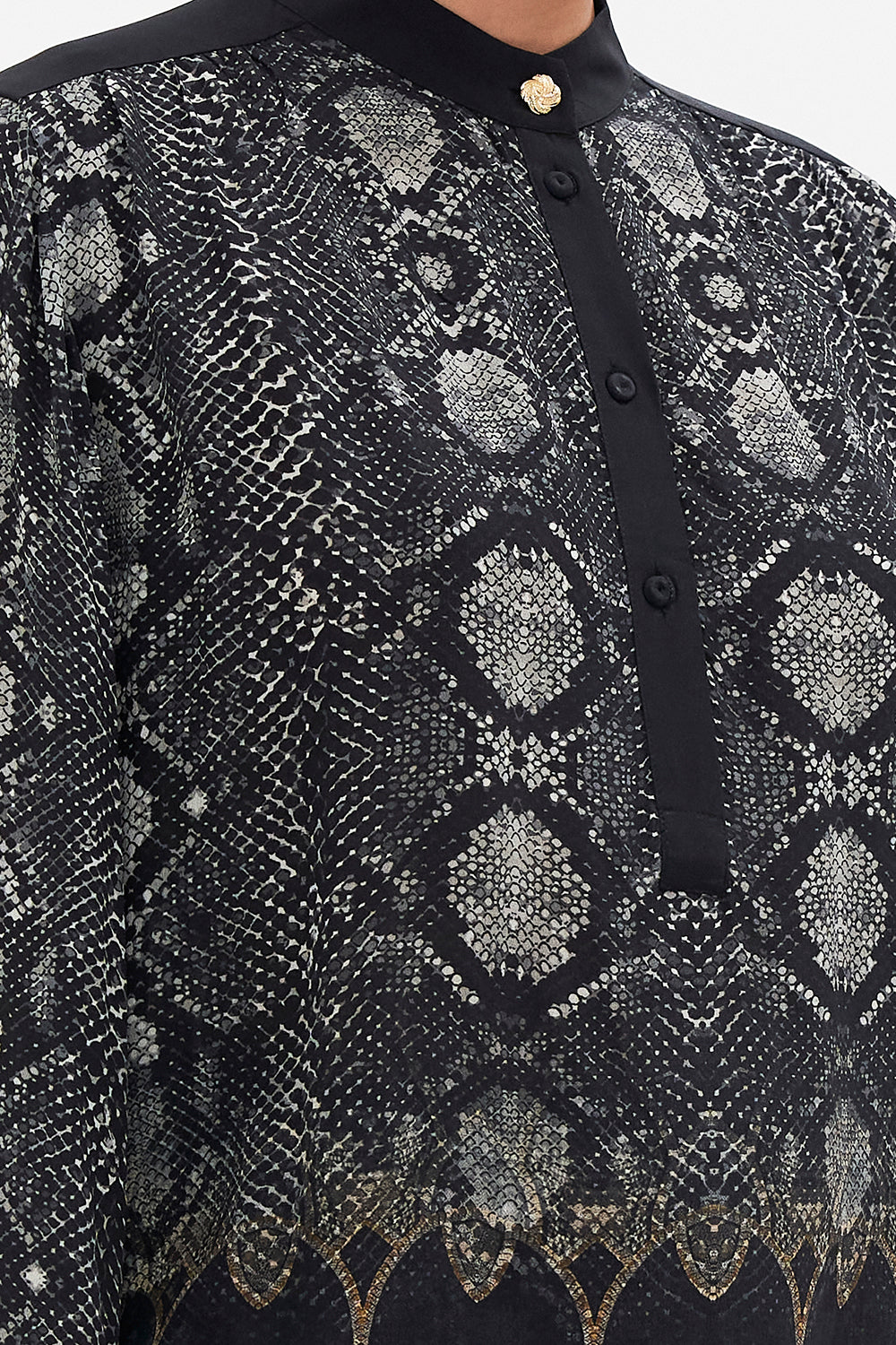 PLACKET BLOUSE WILD HORSES