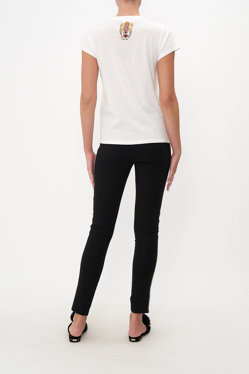 SLIM FIT  ROUND NECK T-SHIRT THE LEGEND OF ZIBA