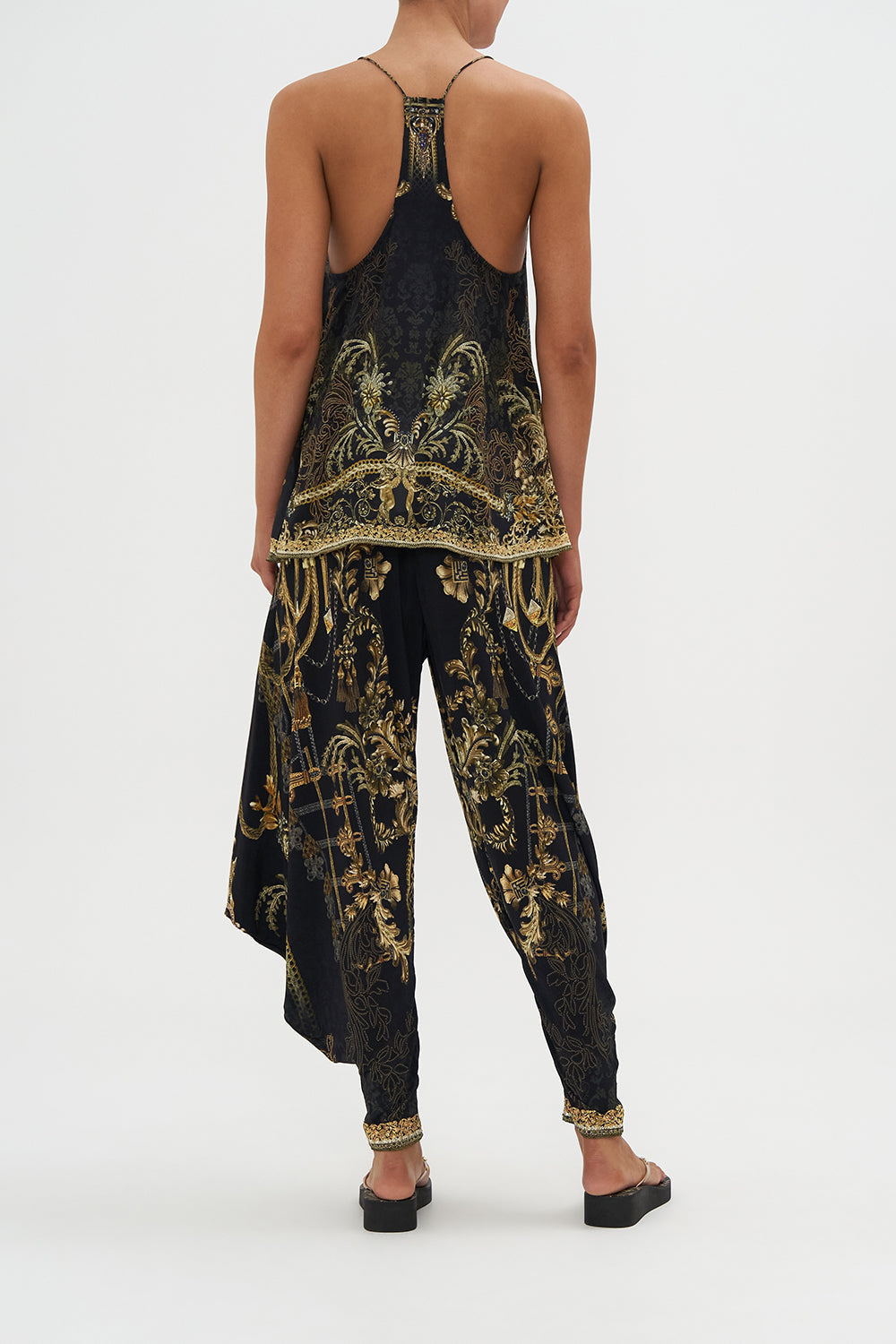 T BACK SHOESTRING TOP THE NIGHT IS NOIR