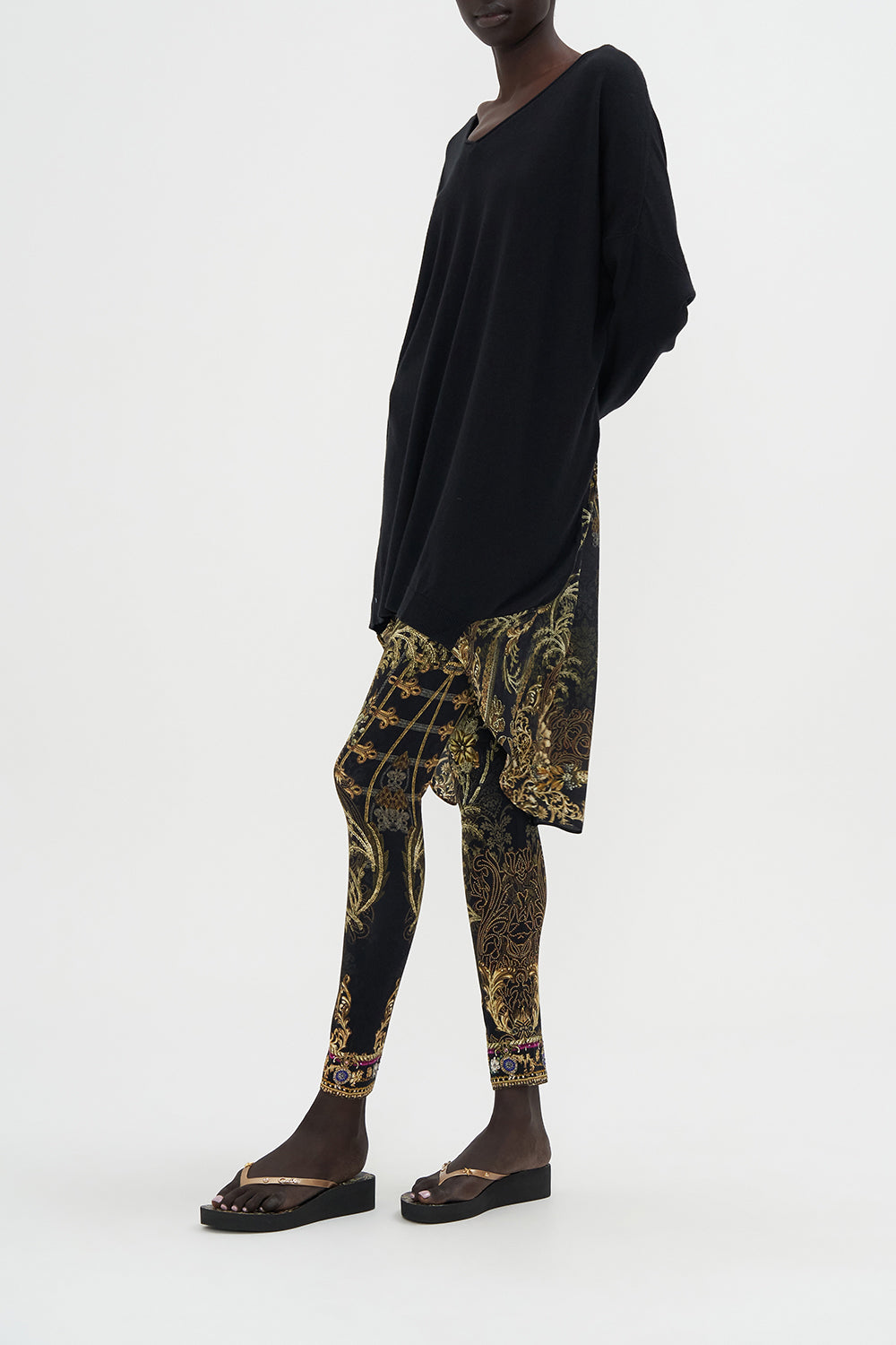 V NECK JUMPER WITH PRINT BACK THE NIGHT IS NOIR