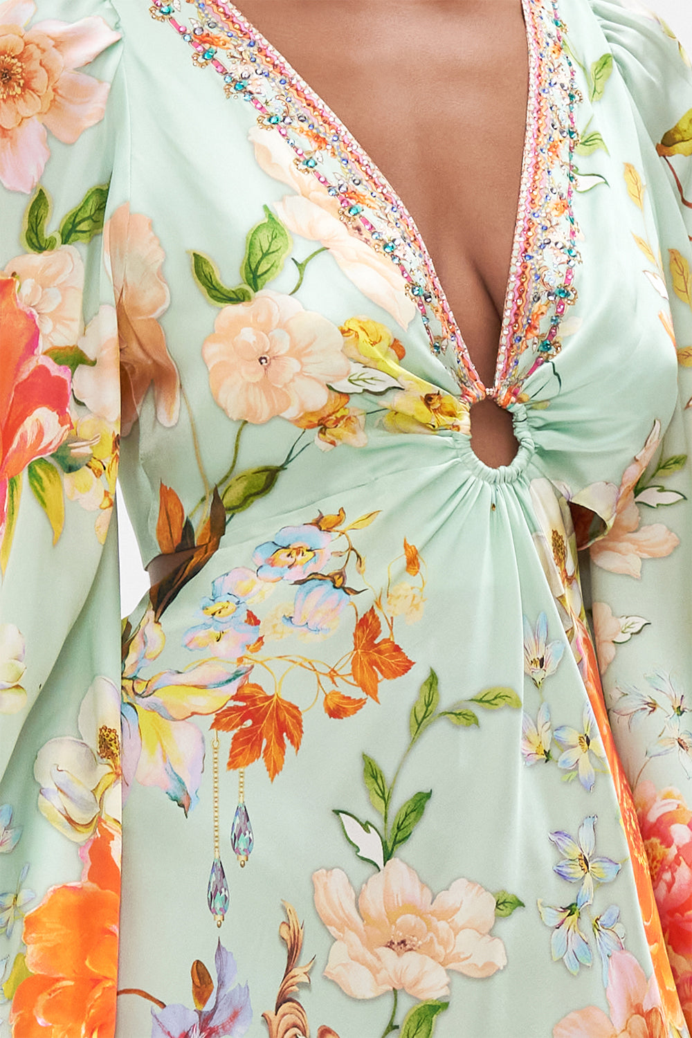 U-RING CUT OUT DRESS TALK THE WALK