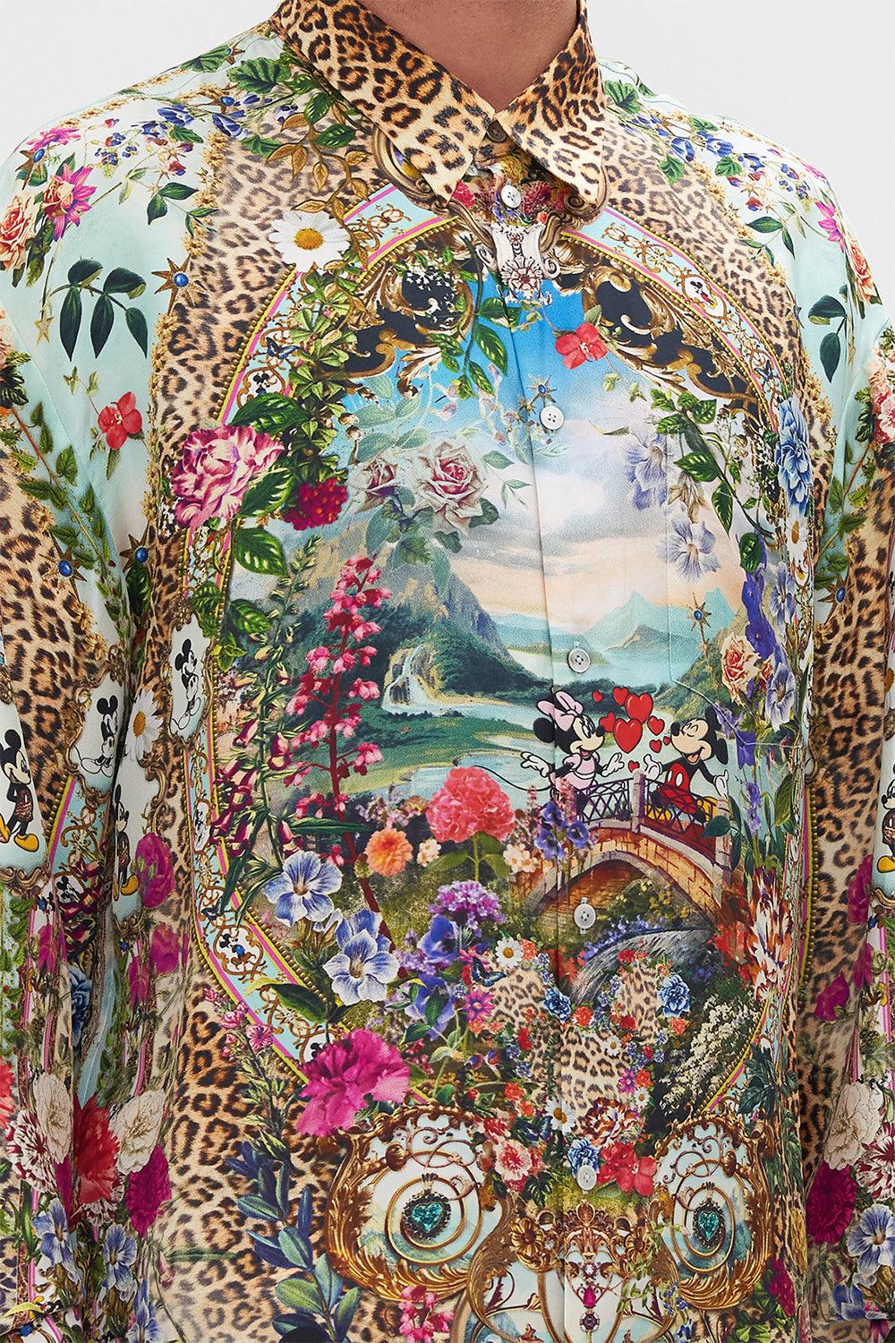 MENS OVERSIZED SHIRT MICKEY TAKES A TRIP