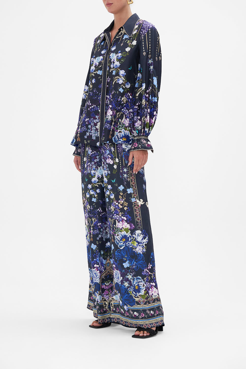 BLOUSON SLEEVE LAYER OBSIDIAN BLOOM