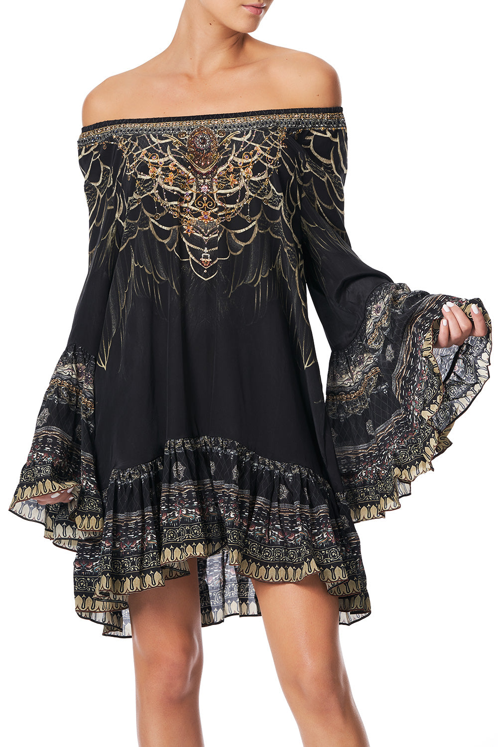 A LINE FRILL DRESS UNDER A FULL MOON