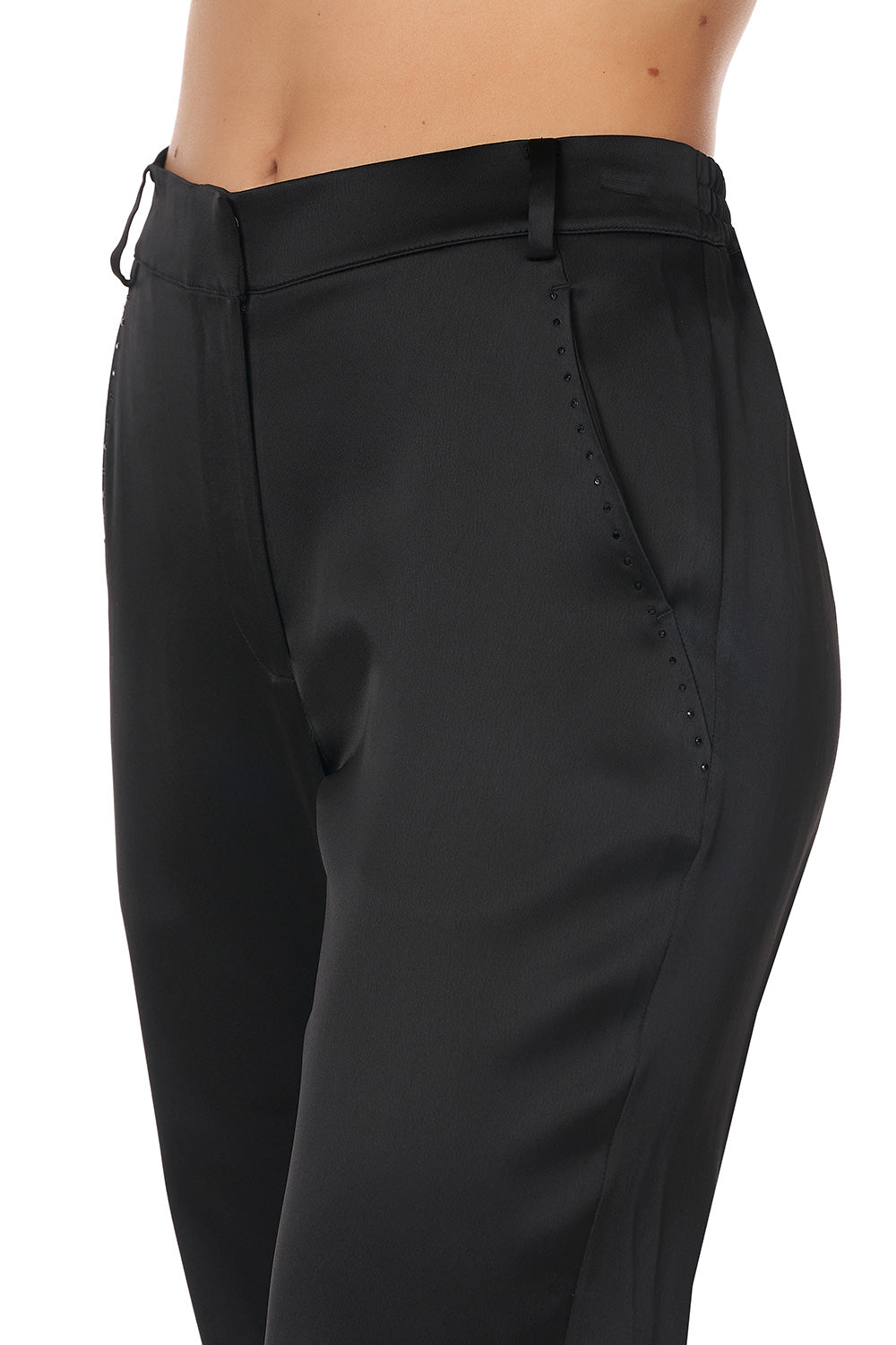 JOGGER WITH ENCASED ELASTIC CUFF SOLID BLACK
