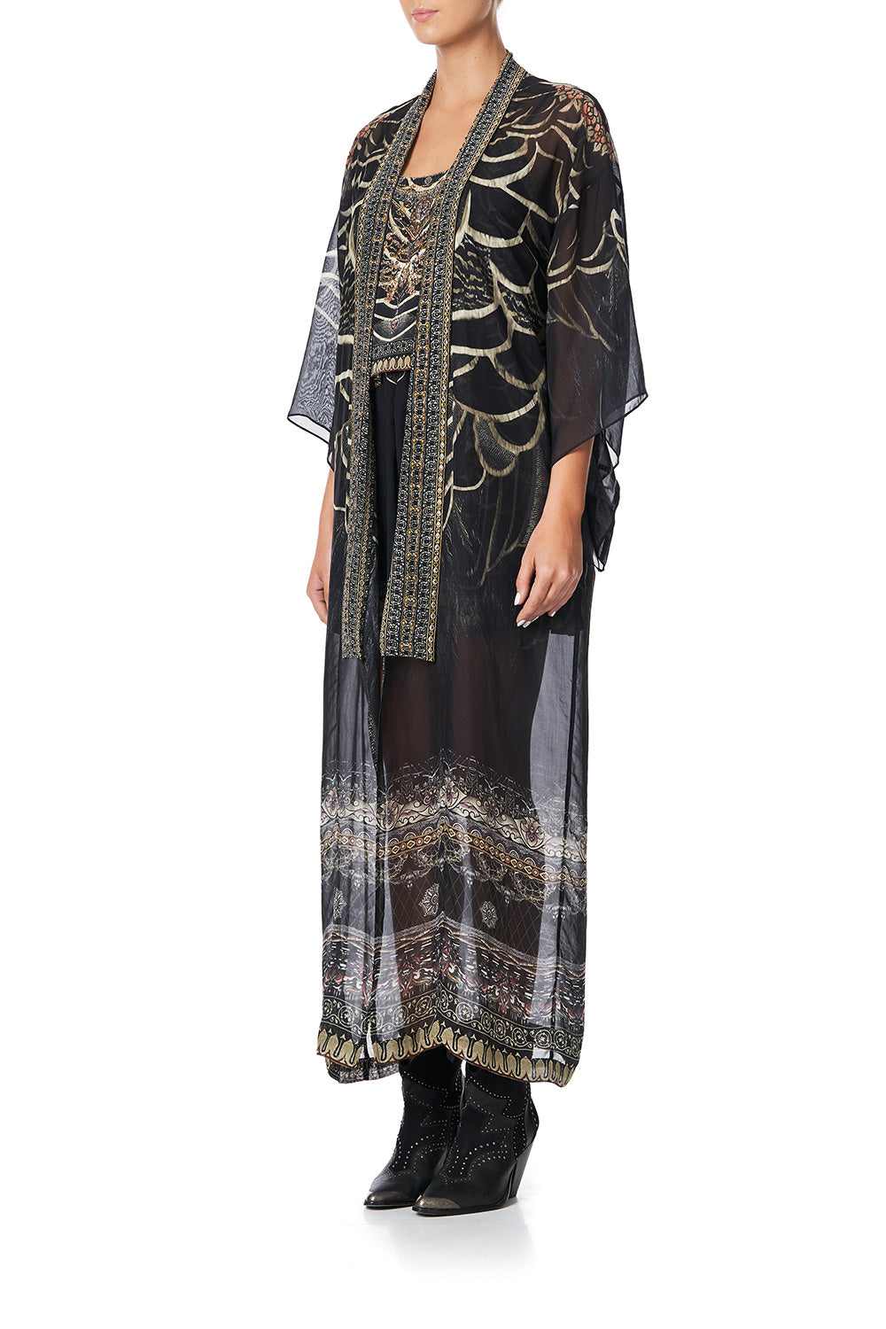 KIMONO COAT UNDER A FULL MOON