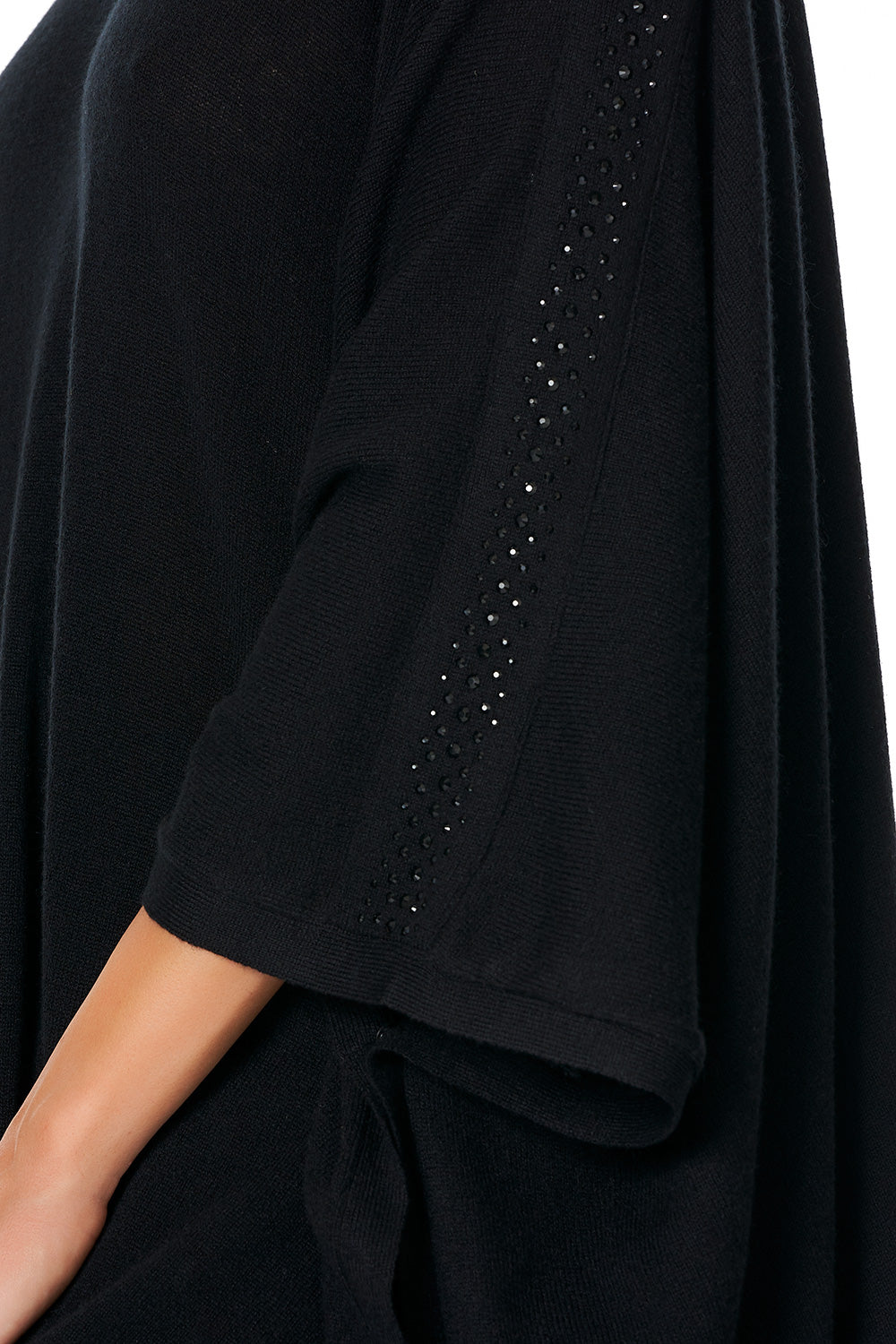 KNITTED PONCHO WITH SILK LINING BLACK
