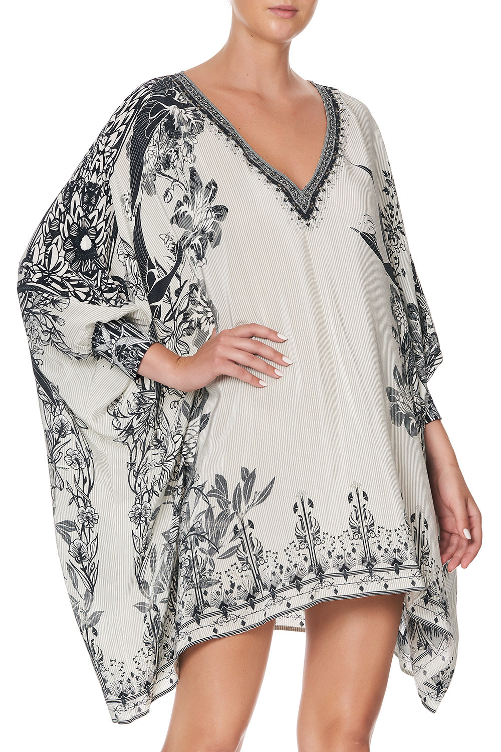 SHORT KAFTAN WITH CUFF SILVER LININGS