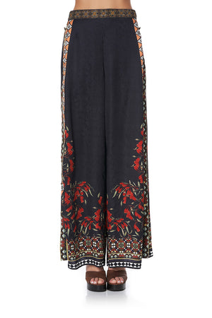 SIDE BUTTON UP PANT PAVED IN PAISLEY